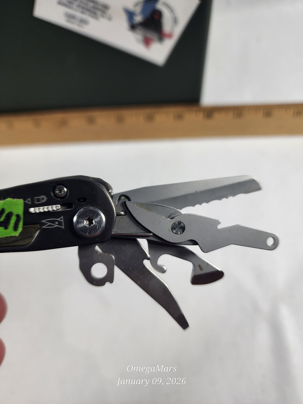 Gerber Bear Grylls Ultimate Gray Stainless Steel Multi-Tool Pliers 12 Tool