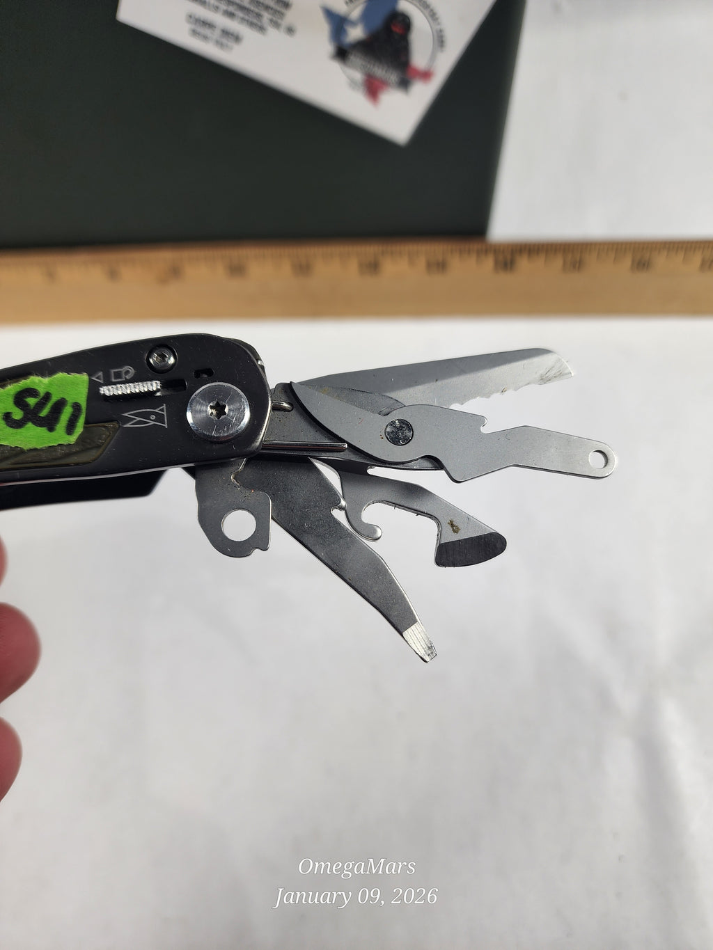 Gerber Bear Grylls Ultimate Gray Stainless Steel Multi-Tool Pliers 12 Tool
