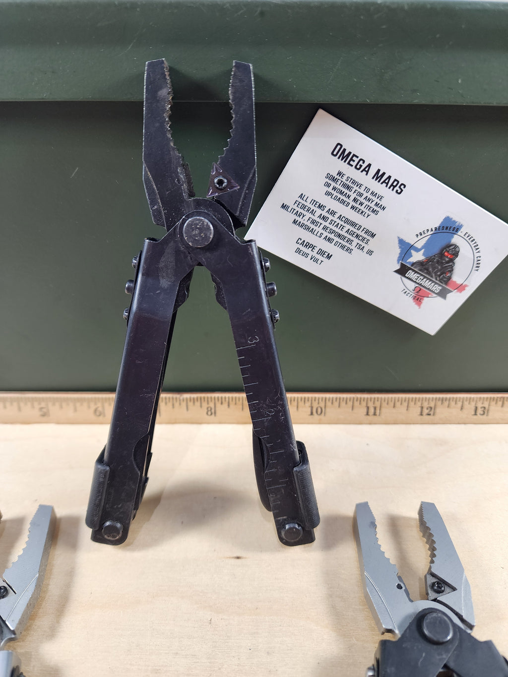 Gerber Multi-Plier 600 - Stainless/Black Blunt nose (MSRP $124.99)