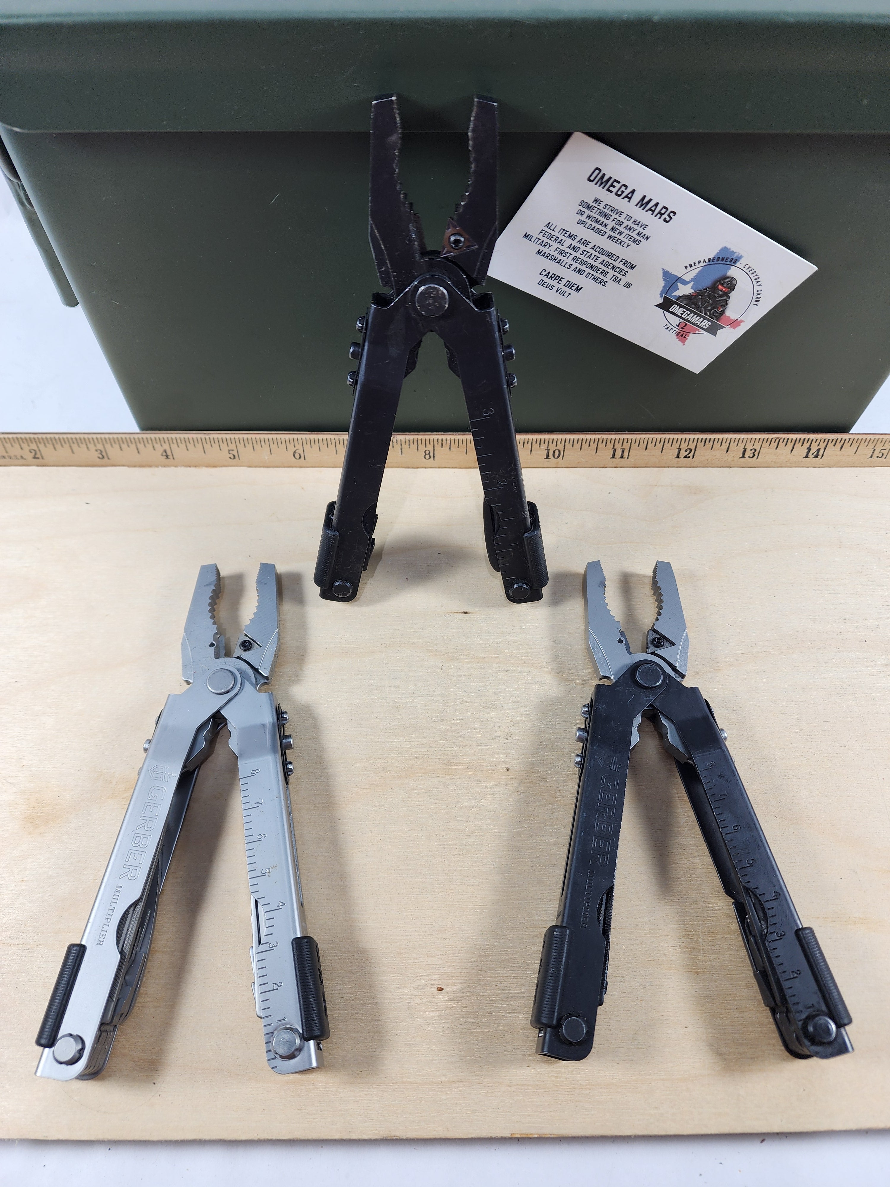 Gerber Multi-Plier 600 - Stainless/Black Blunt nose (MSRP $124.99)