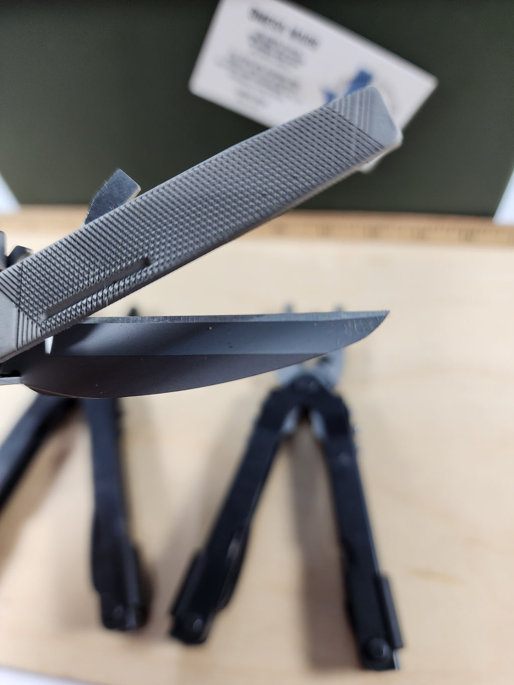 Gerber Multi-Plier 600 - Stainless/Black Blunt nose (MSRP $124.99)