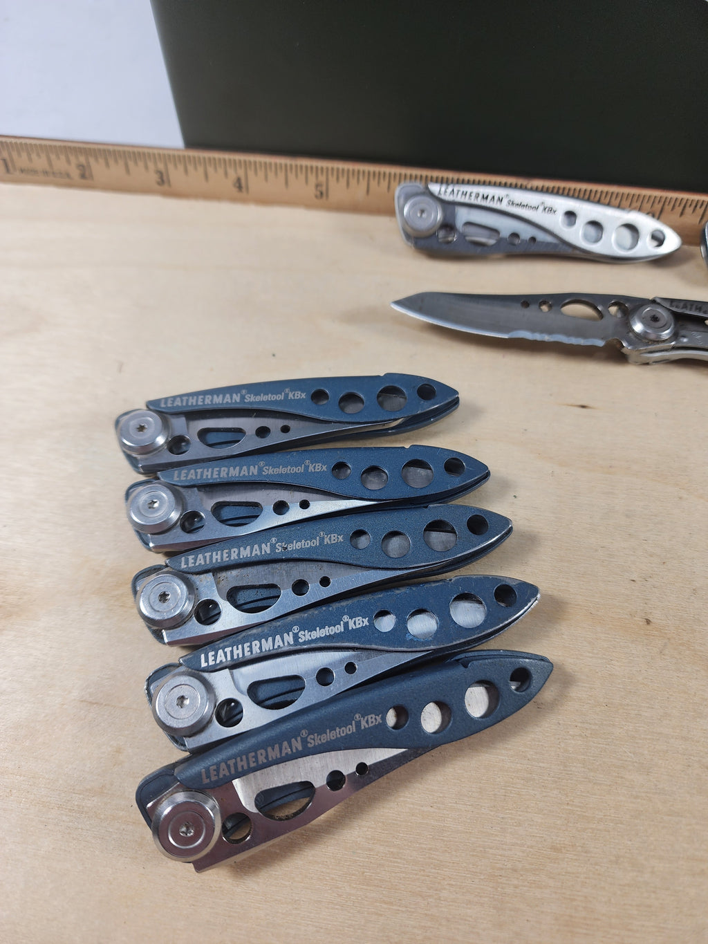 Leatherman Skeletool KBX. Light usage. (multi-qty.) (MSRP $ 39.95 NEW)