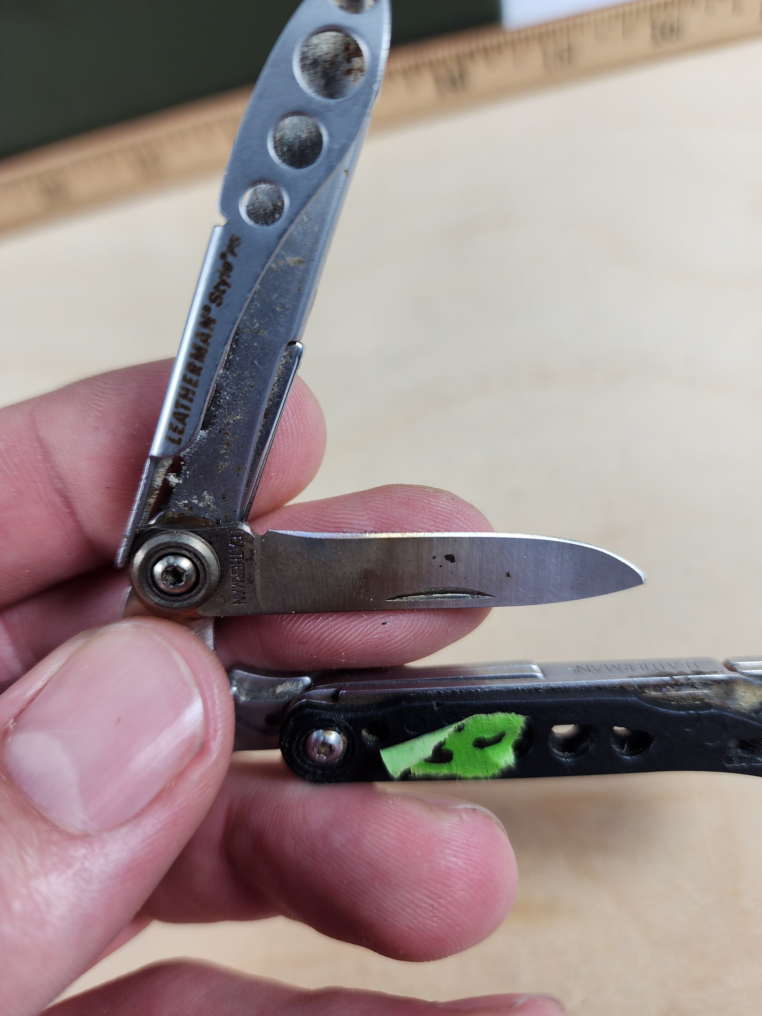 Leatherman Style PS #-3 Customized scissors replace with knife, dirty