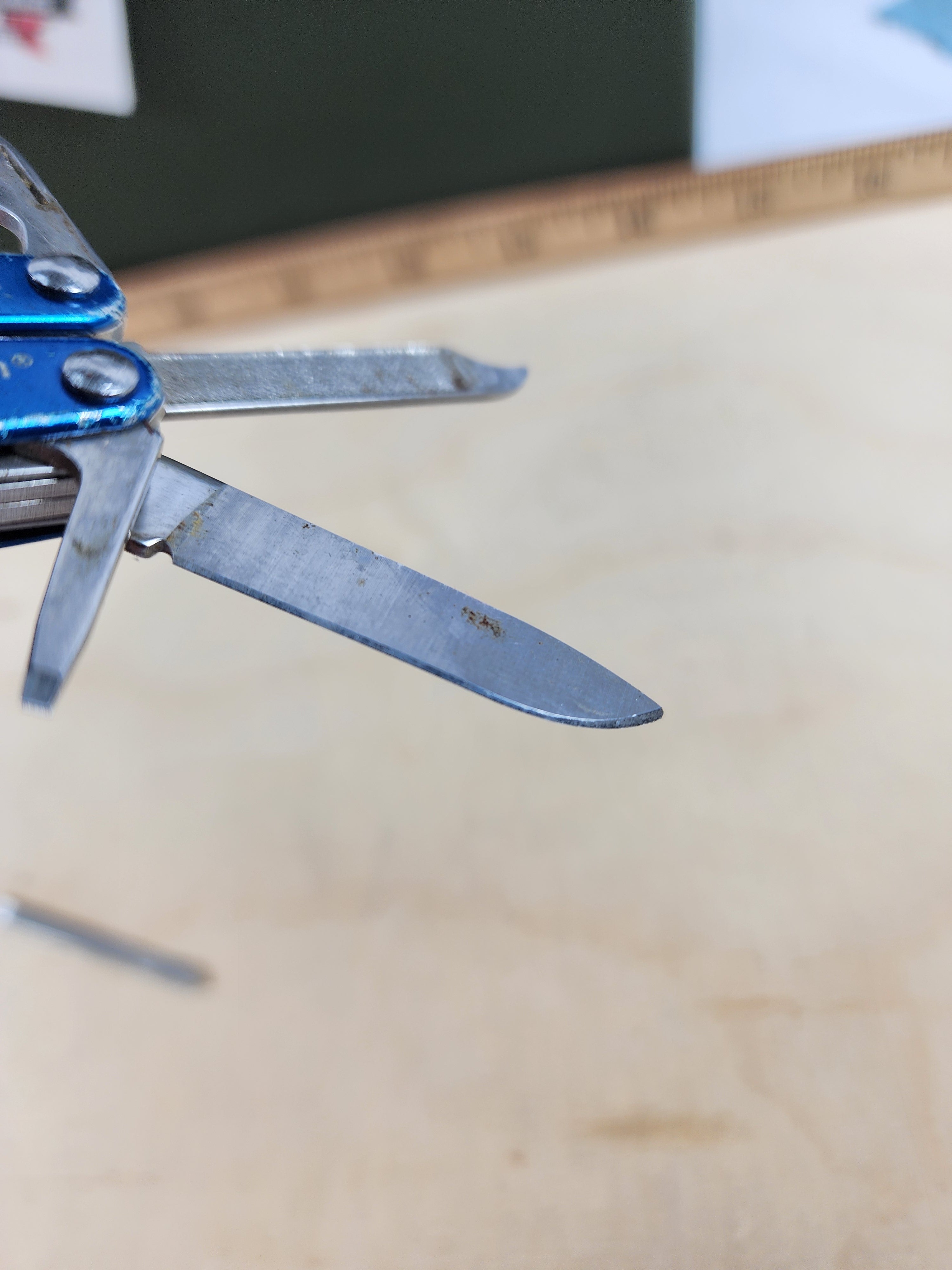 Leatherman Squirt S4 #-6 light usage, light rust