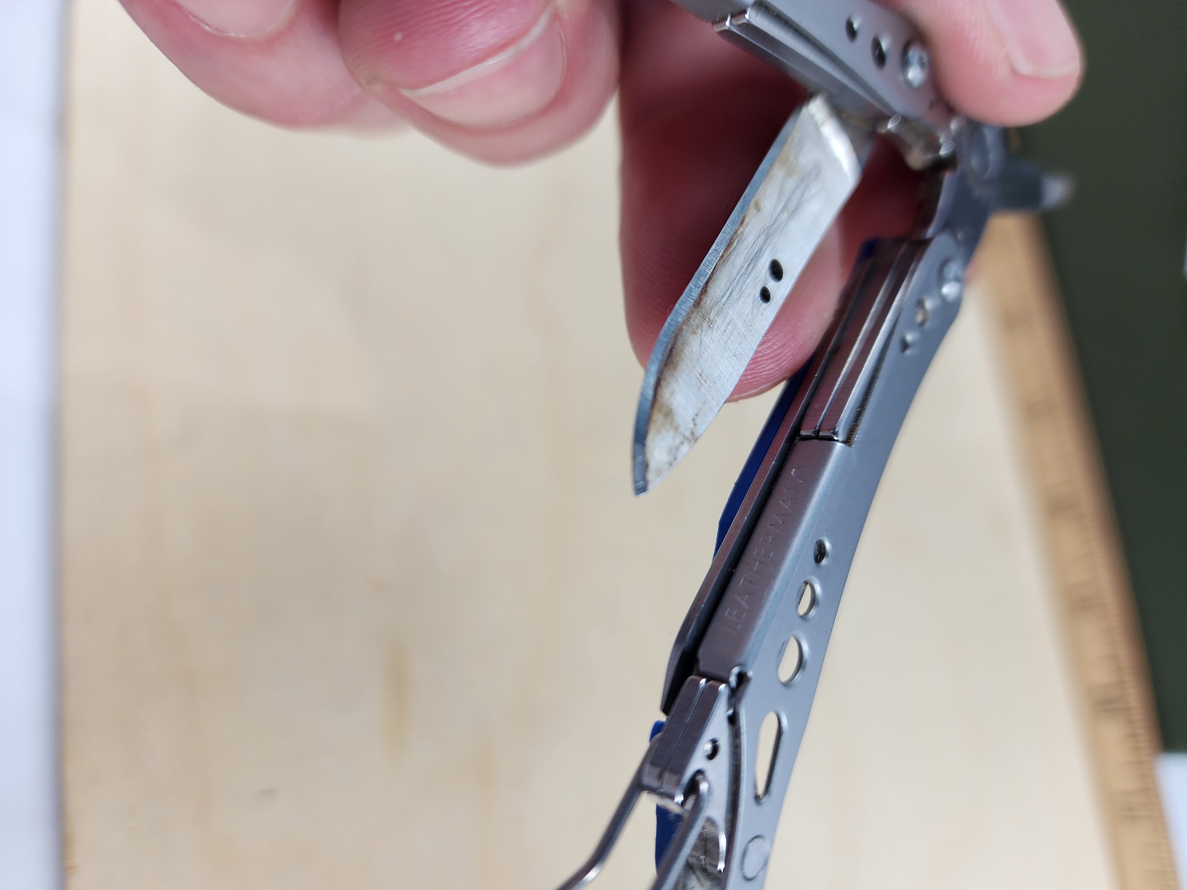 Leatherman Style CS #-9 light usage blade chipped, rare discontinued color