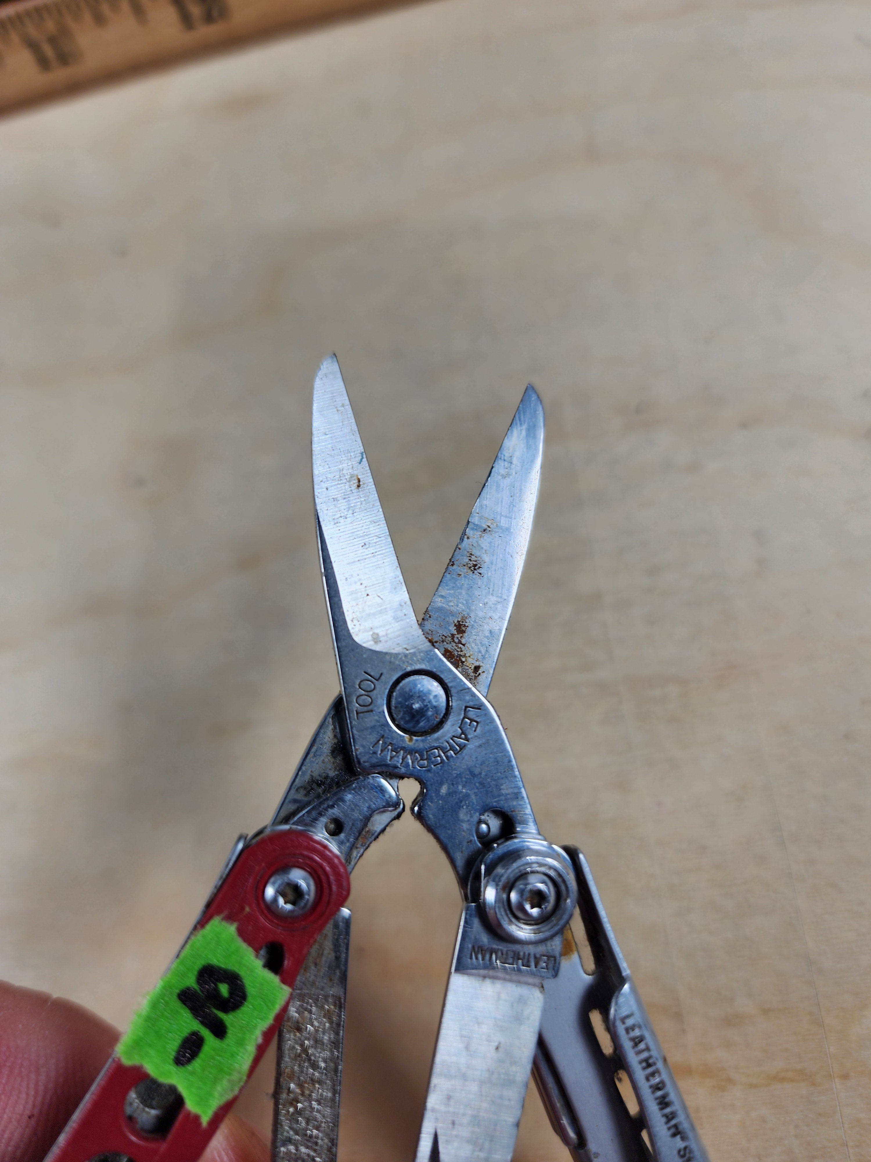 Leatherman Style CS #-10 Light usage light rust, discontinued red color option