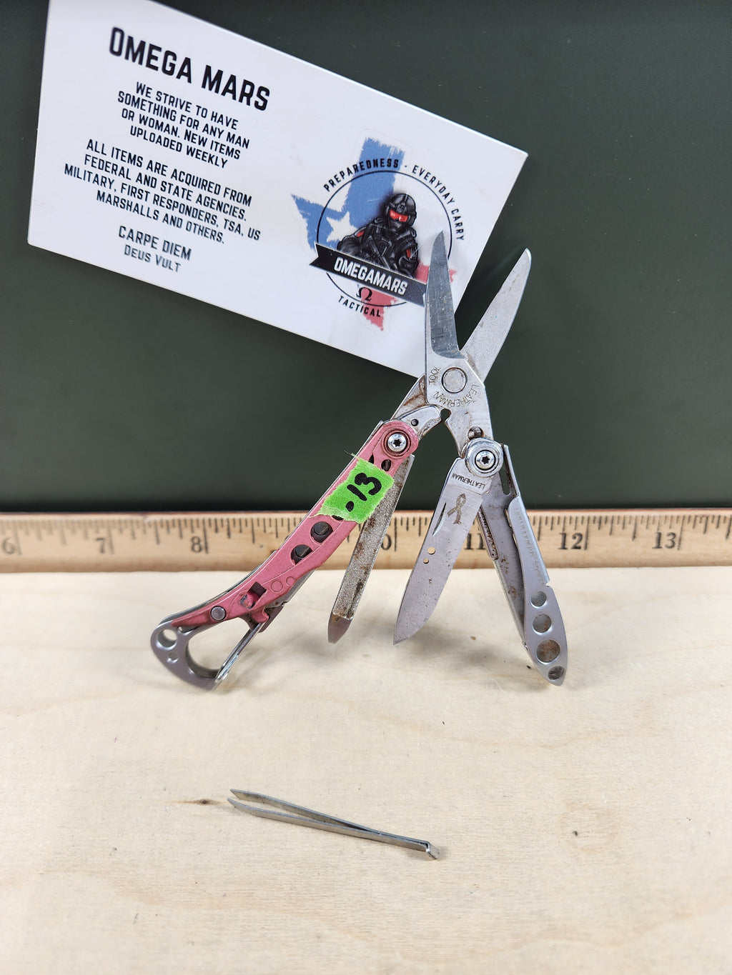 Leatherman Style CS #-13 Very dirty, light rust, light usage, pink rare