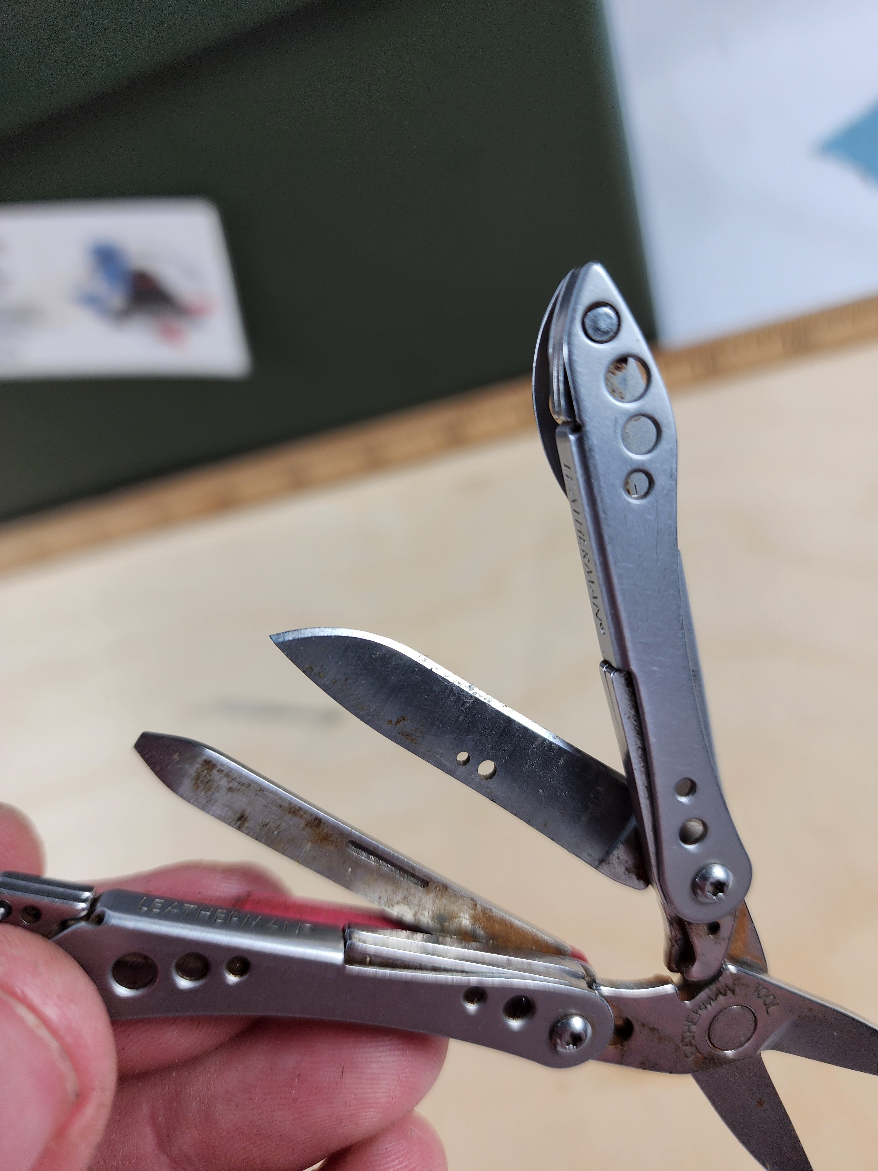 Leatherman Style CS #-13 Very dirty, light rust, light usage, pink rare