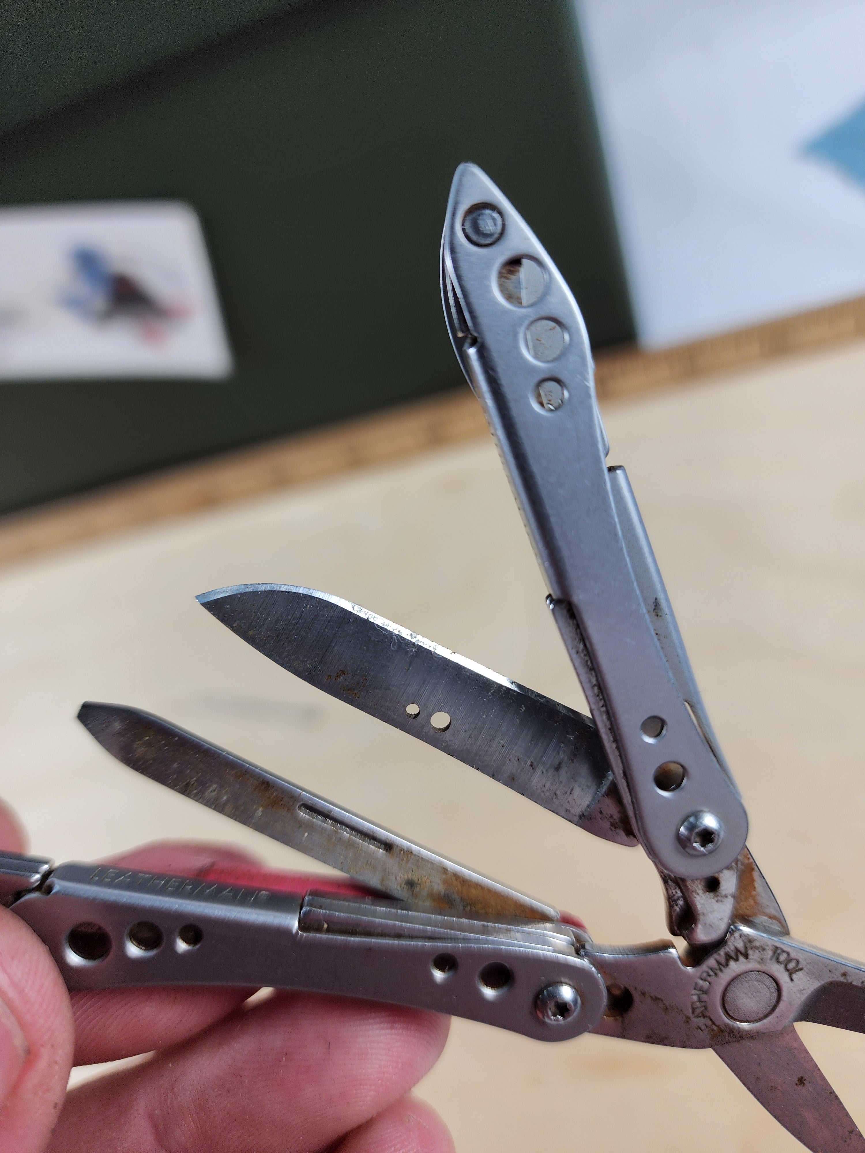 Leatherman Style CS #-13 Very dirty, light rust, light usage, pink rare
