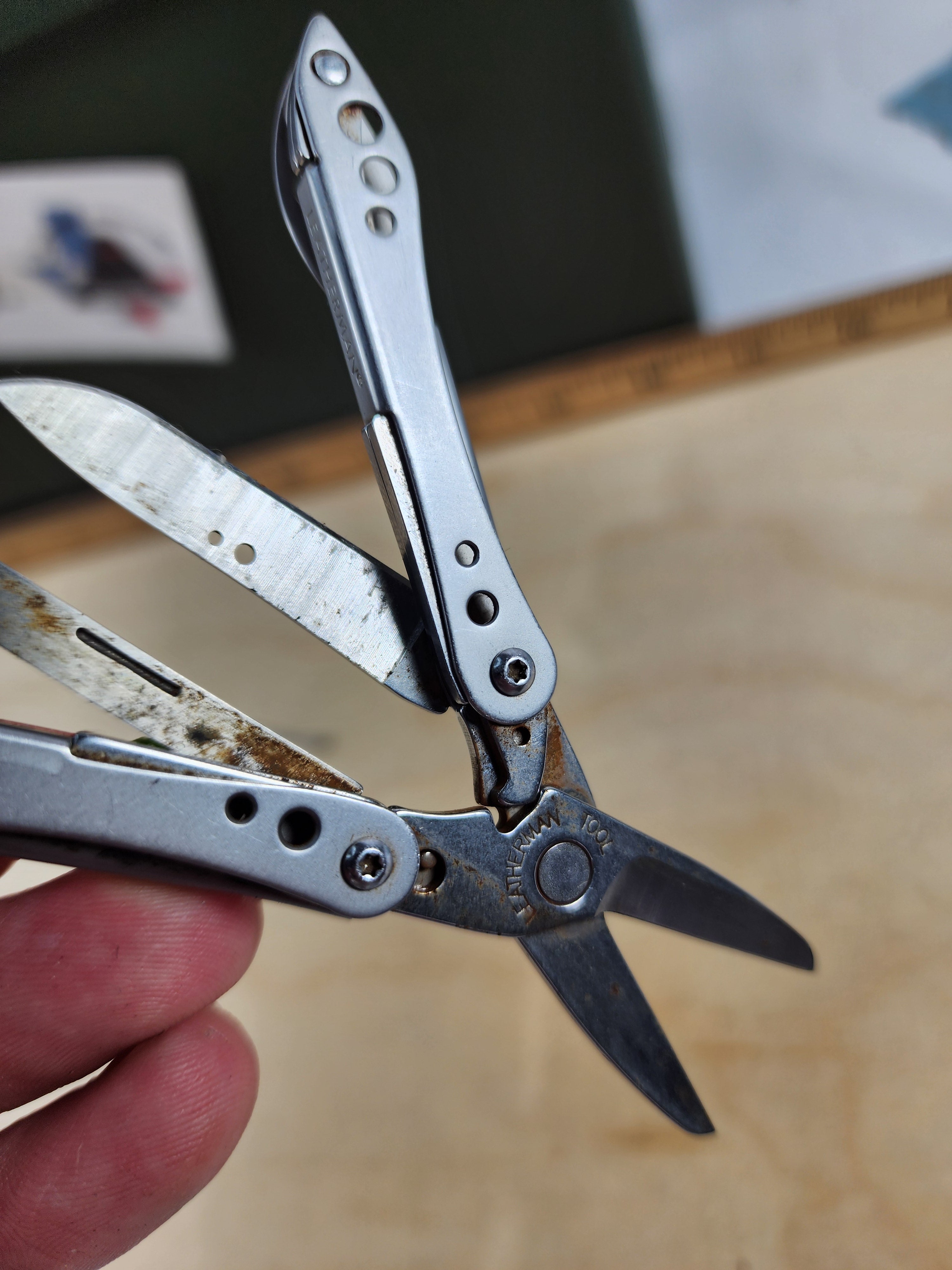 Leatherman Style CS #-13 Very dirty, light rust, light usage, pink rare