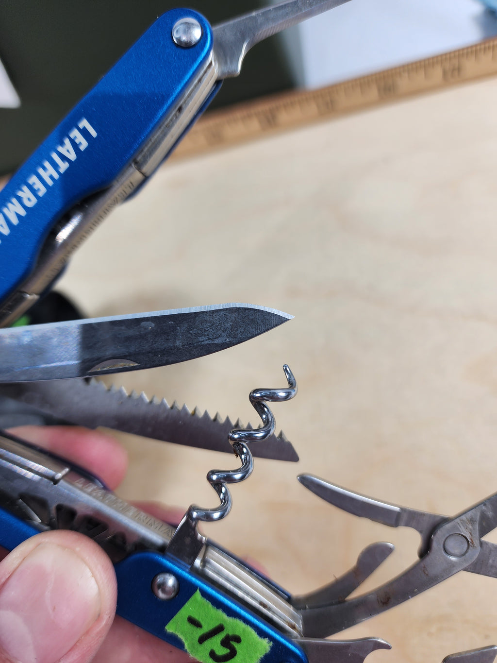 Leatherman Juice CS4 #-15 W/ sheath light usage, dirty/possible rust