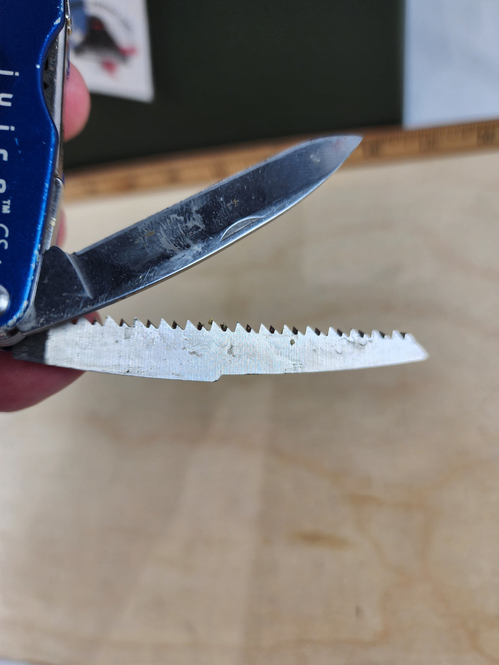 Leatherman Juice Cs4 #-16 Light usage/dirty, possible rust on scissors