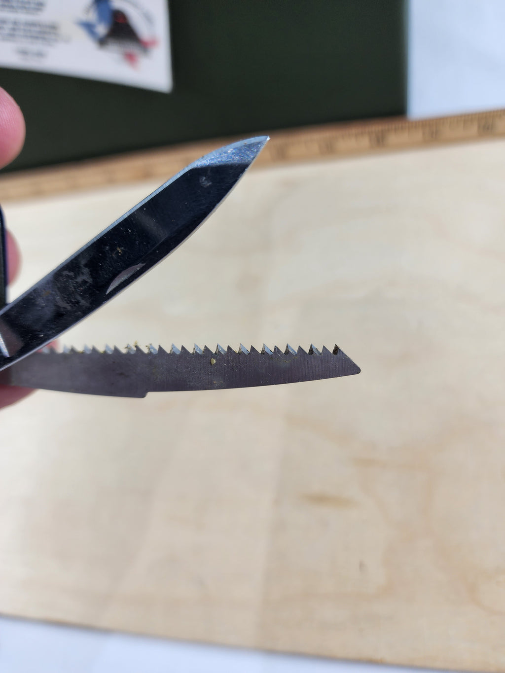 Leatherman Juice Cs4 #-16 Light usage/dirty, possible rust on scissors