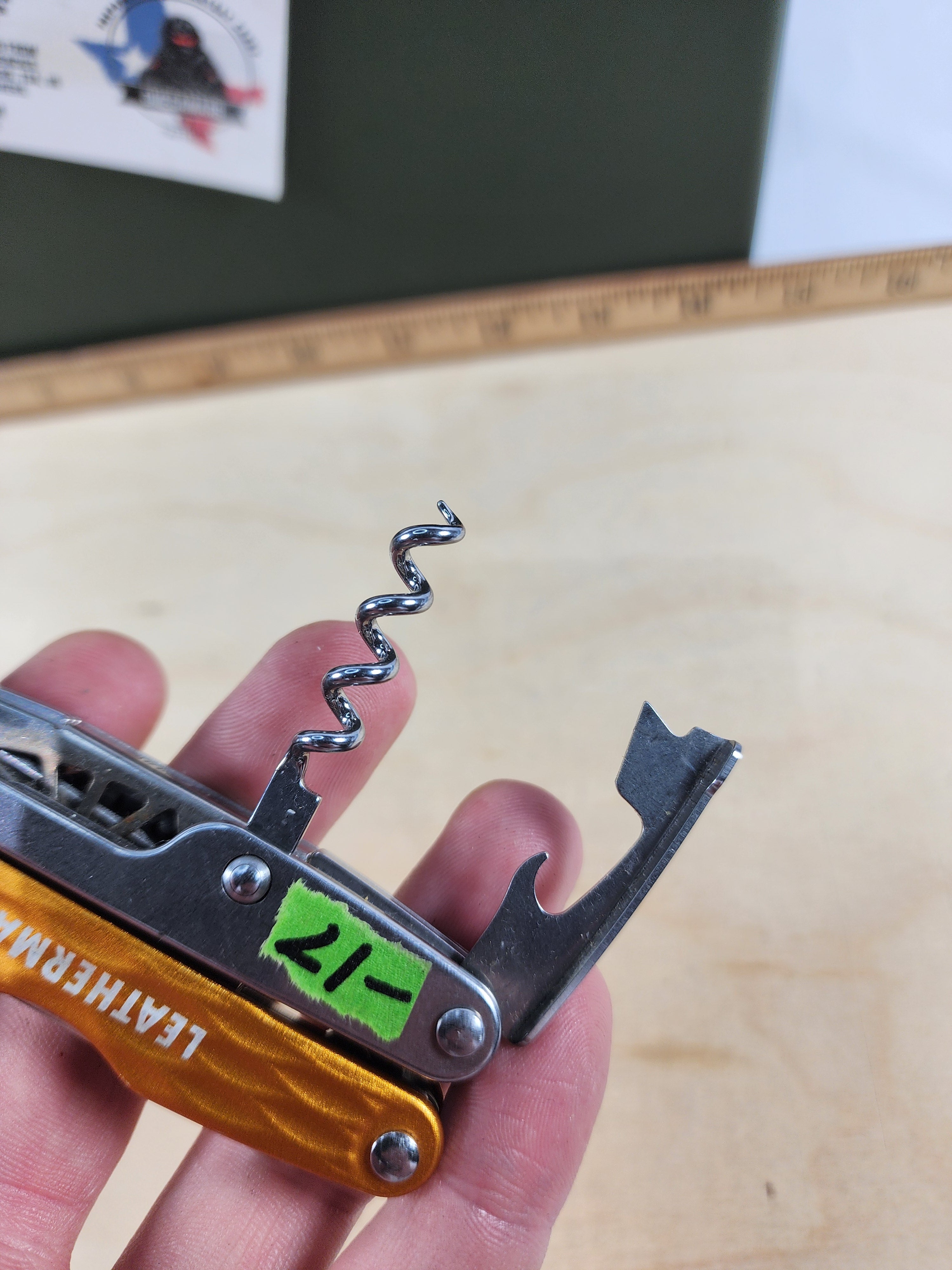 Leatherman Juice C2 #-17 Light usage