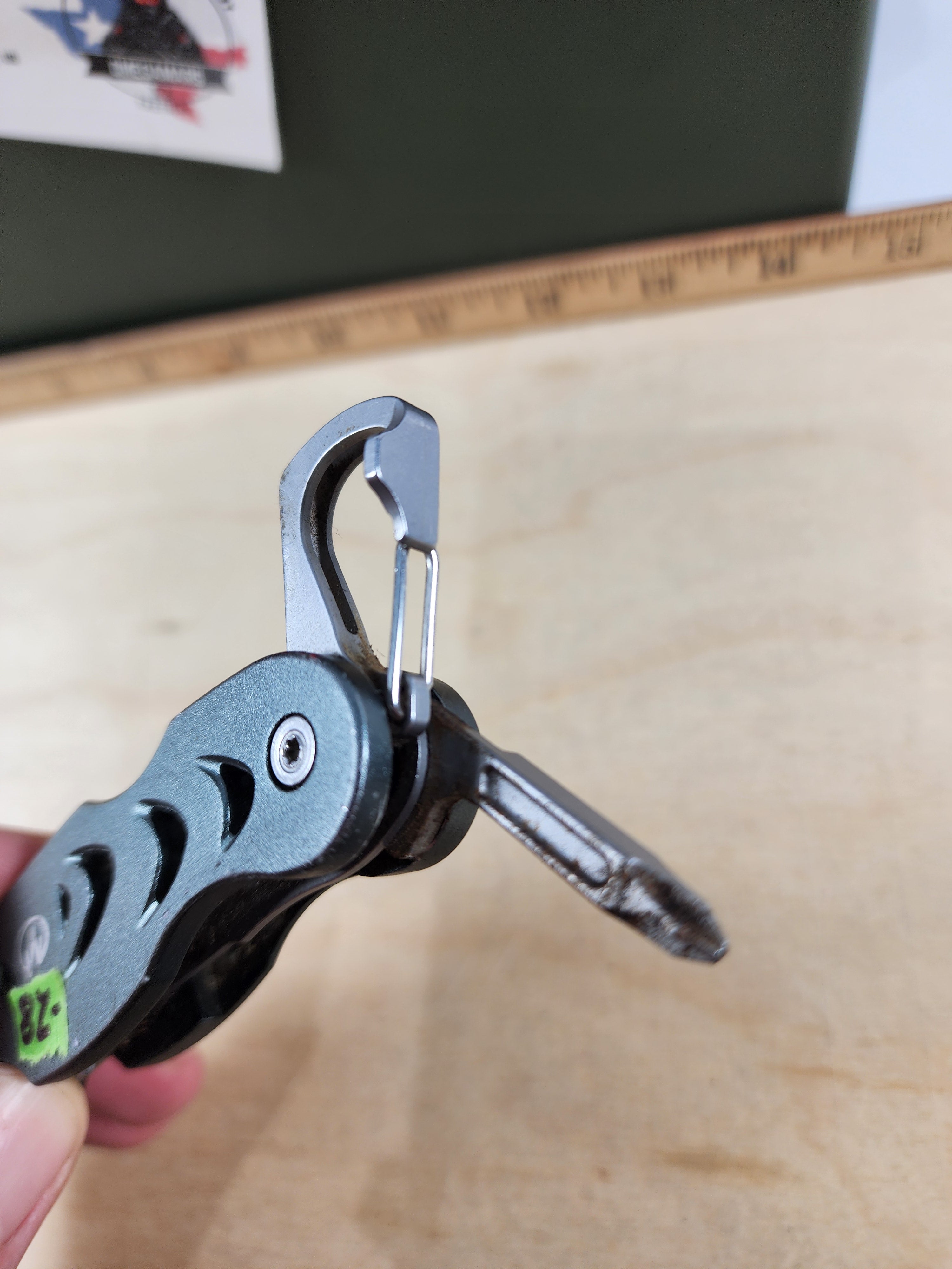 Leatherman C308 #-28 Light usage, Dirty, appears resharpened, limited edition