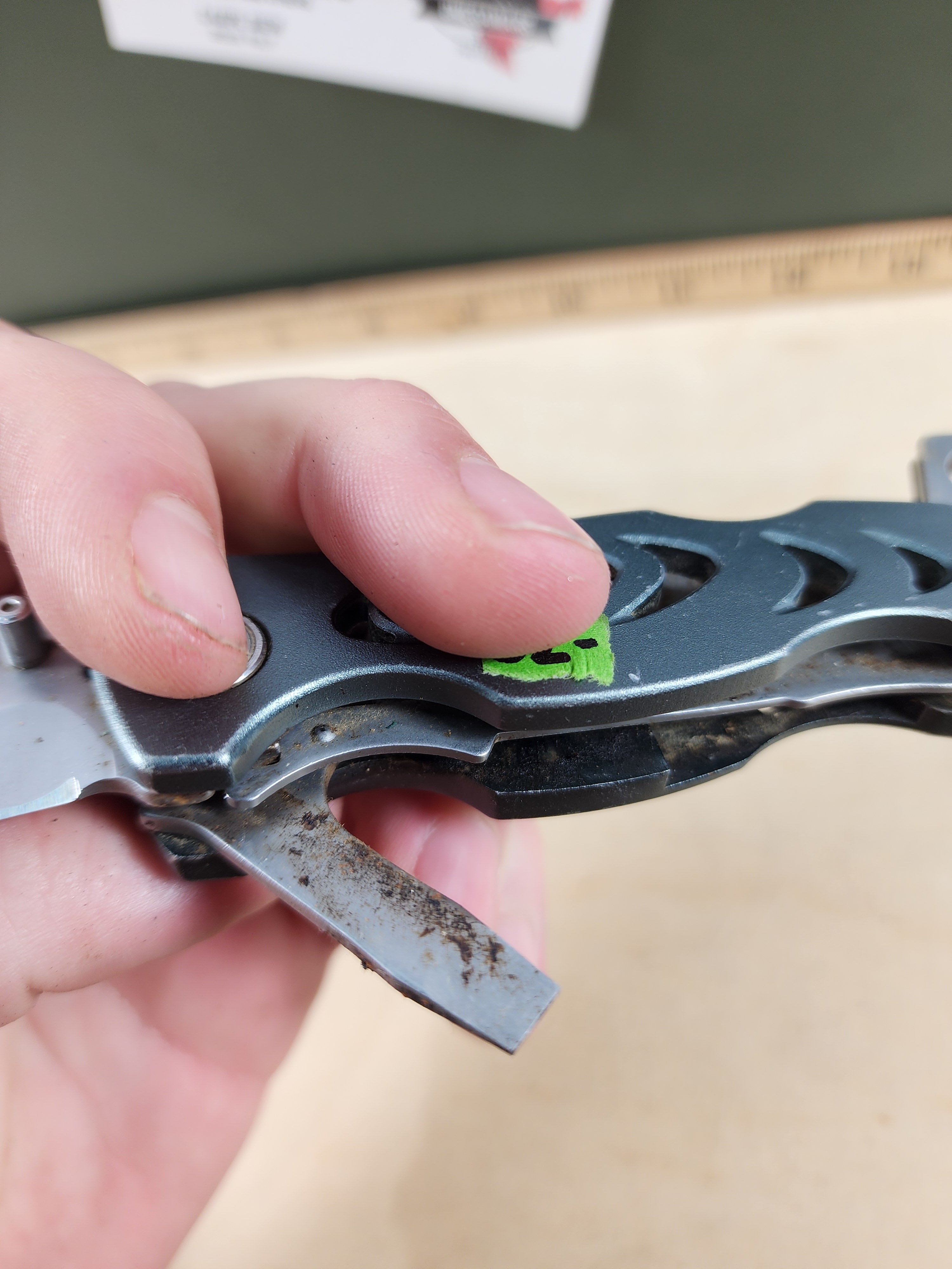 Leatherman C308 #-28 Light usage, Dirty, appears resharpened, limited edition