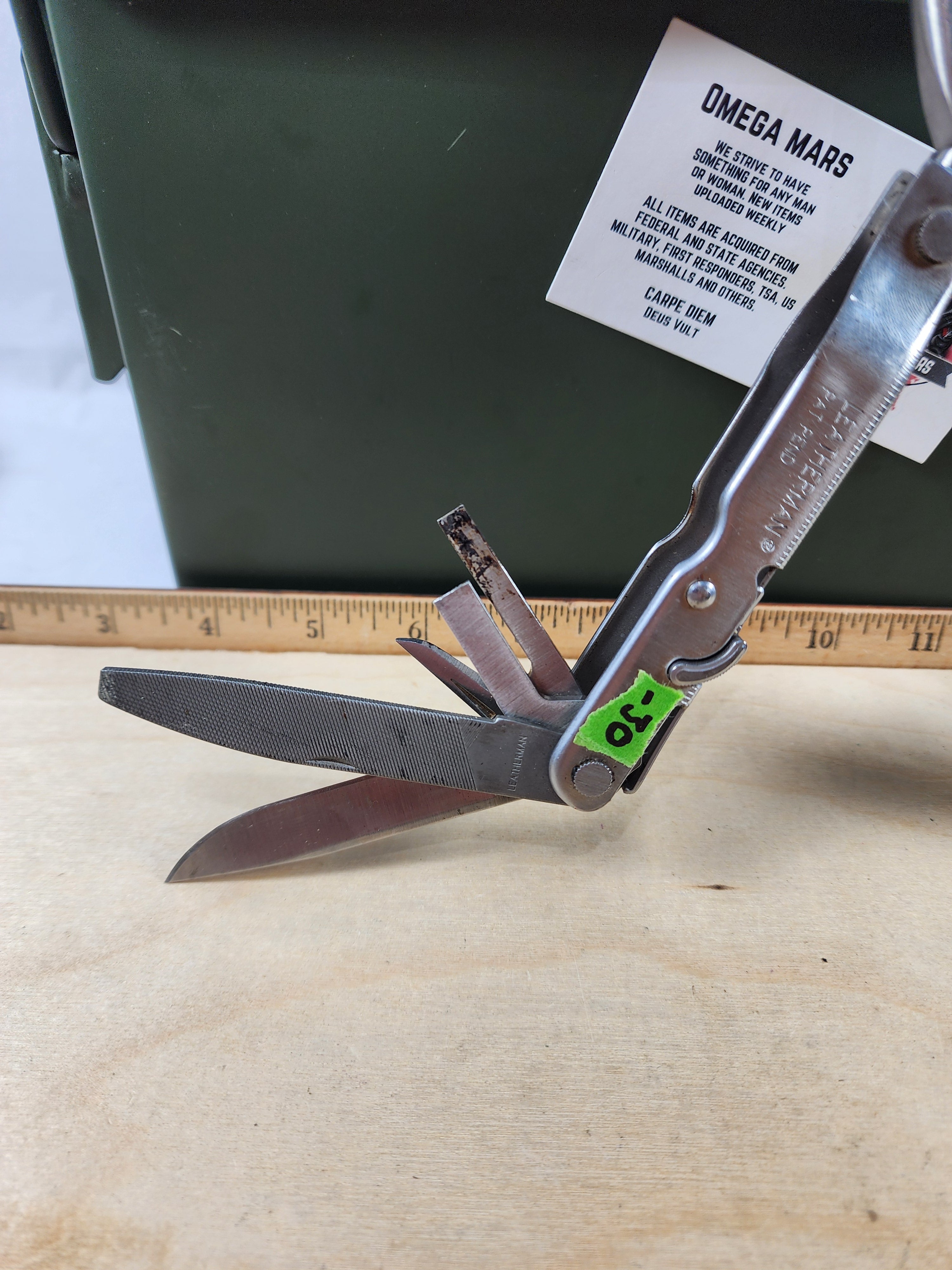 Leatherman Super Tool 200 #-30 0304/0204 light usage