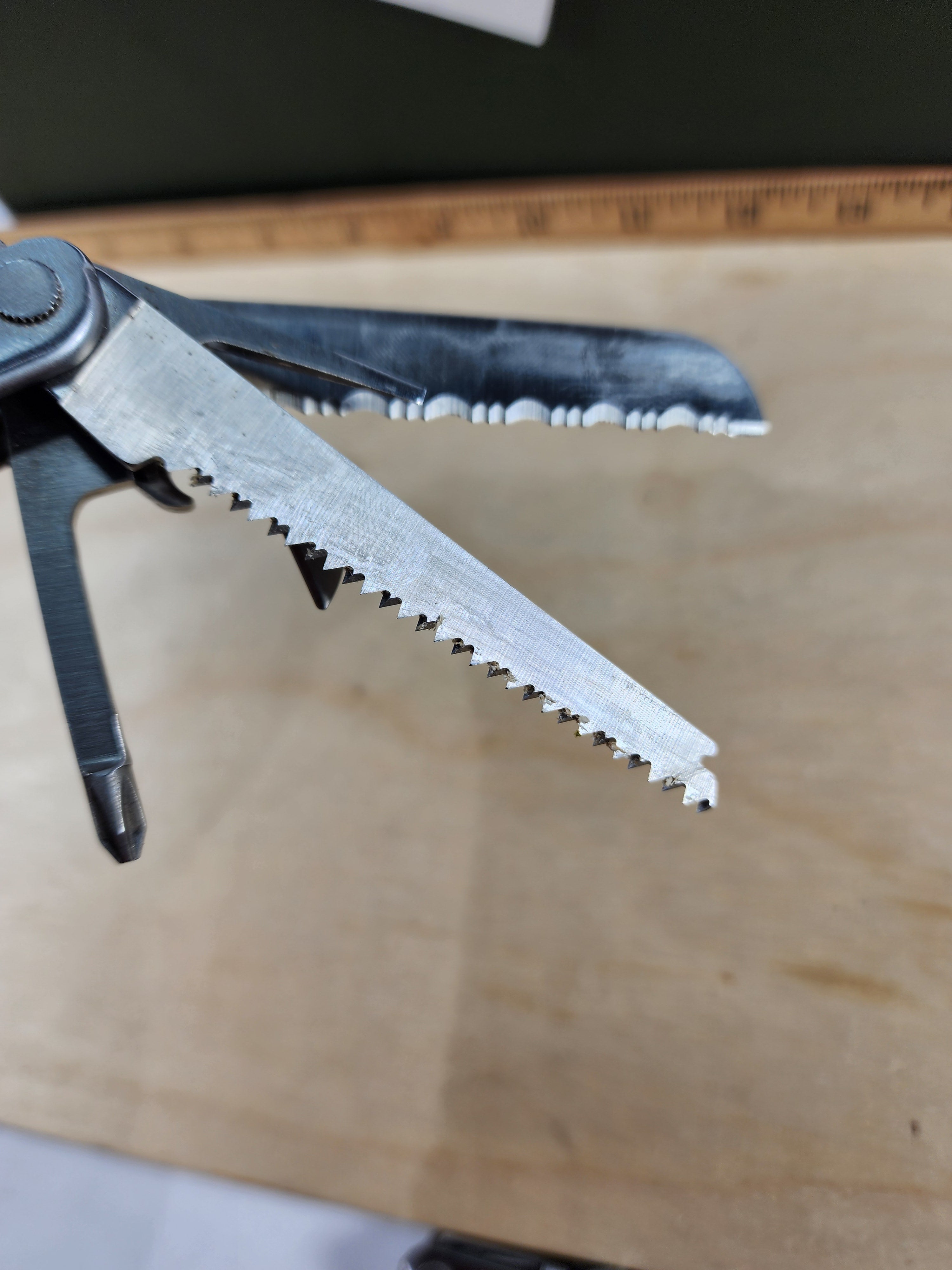 Leatherman Super Tool 200 #-30 0304/0204 light usage
