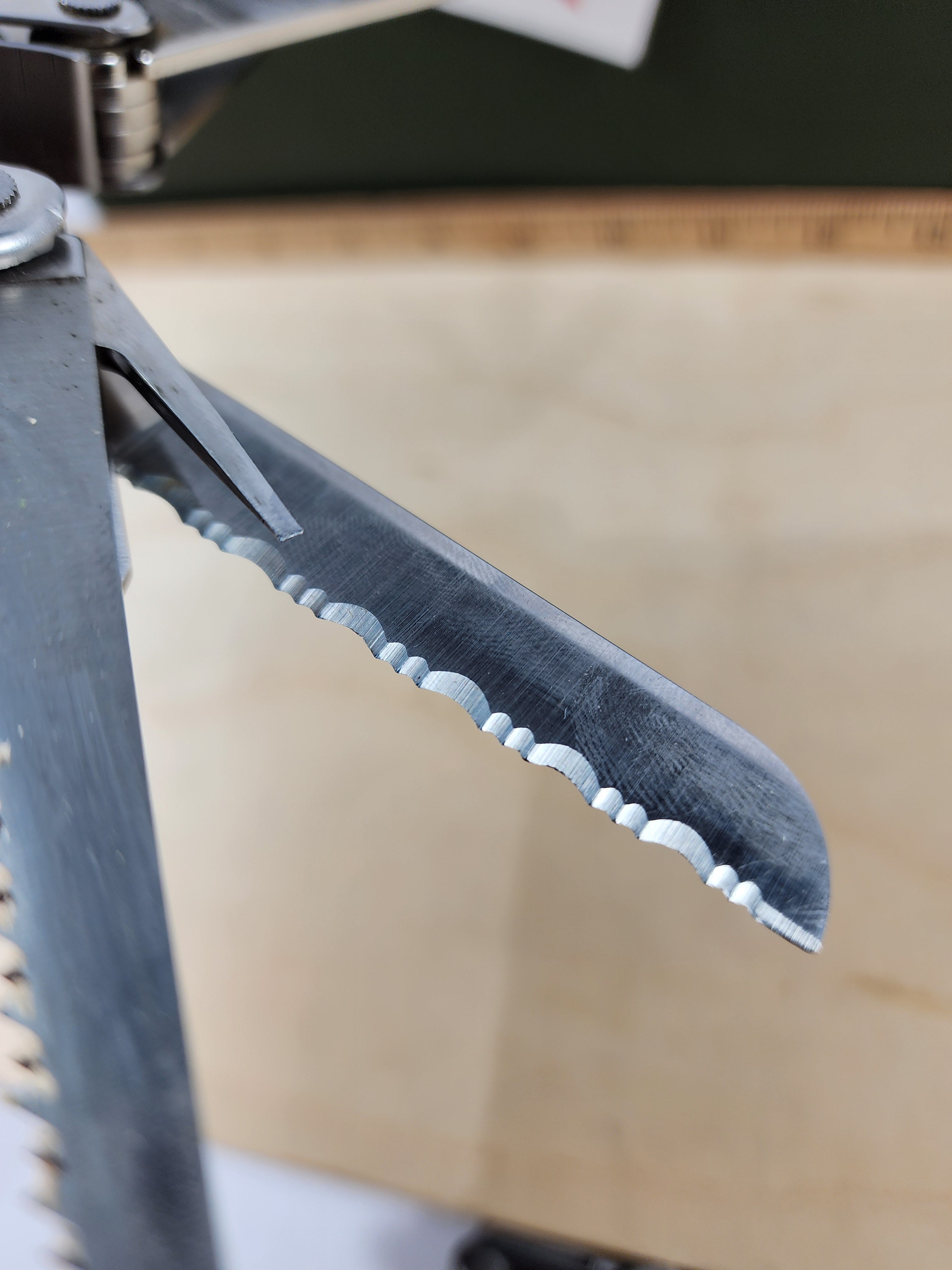 Leatherman Super Tool 200 #-30 0304/0204 light usage