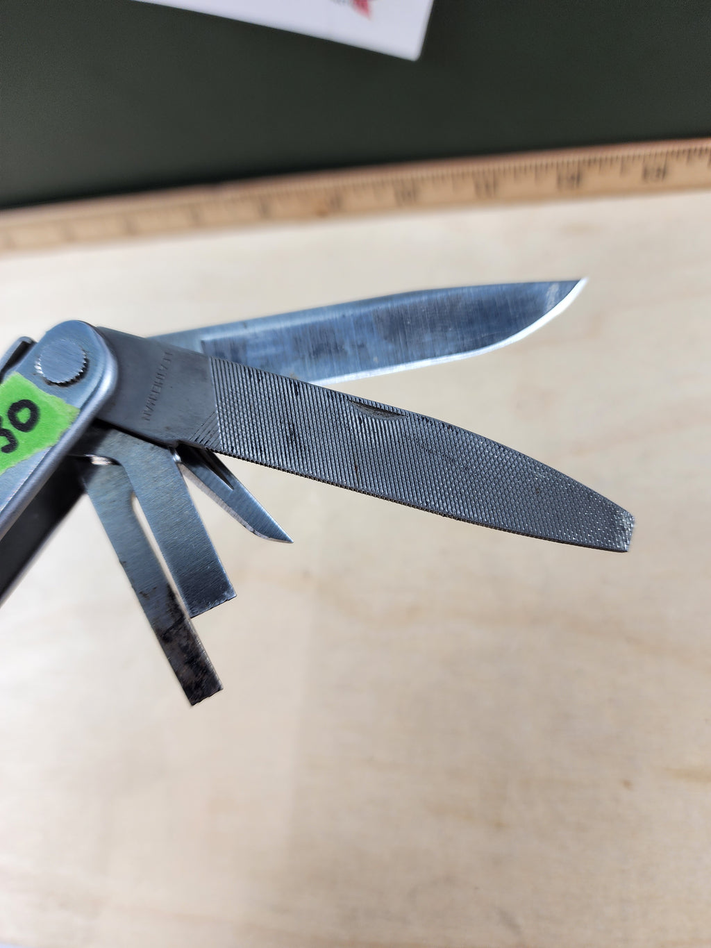 Leatherman Super Tool 200 #-30 0304/0204 light usage
