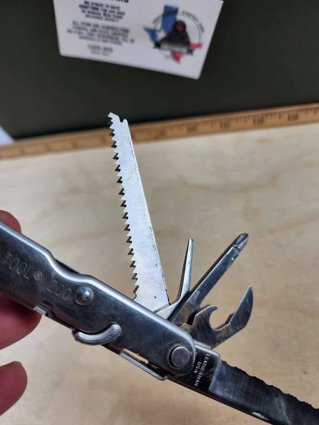 Leatherman Super Tool 200 #-32 Light usage, dirty 0701 dates
