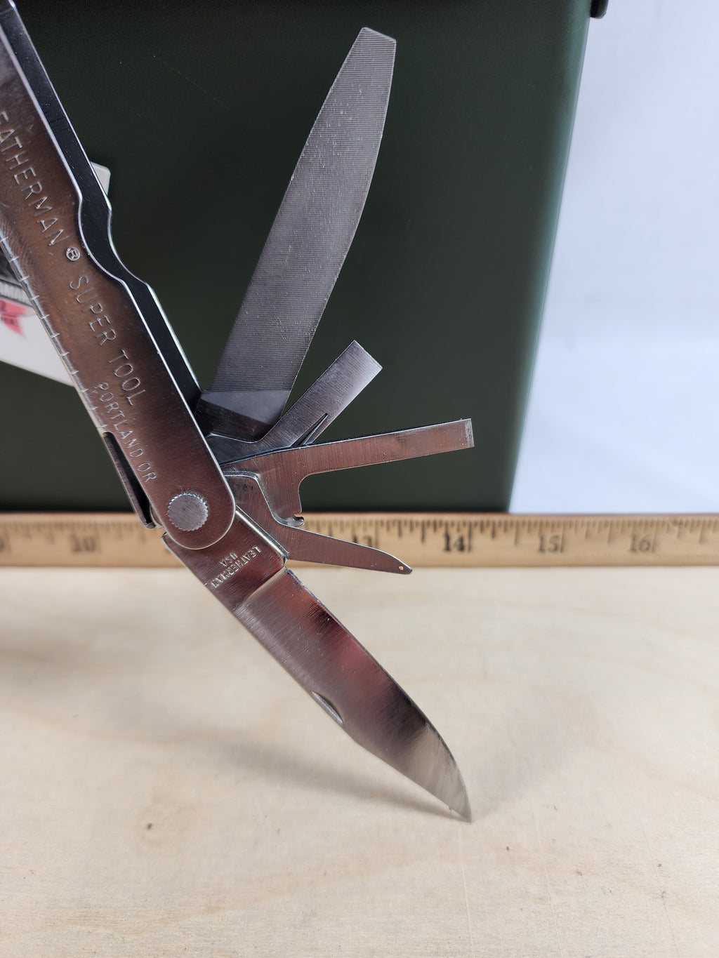 Leatherman Super Tool #-36 Original, Light Usage 1095/1195
