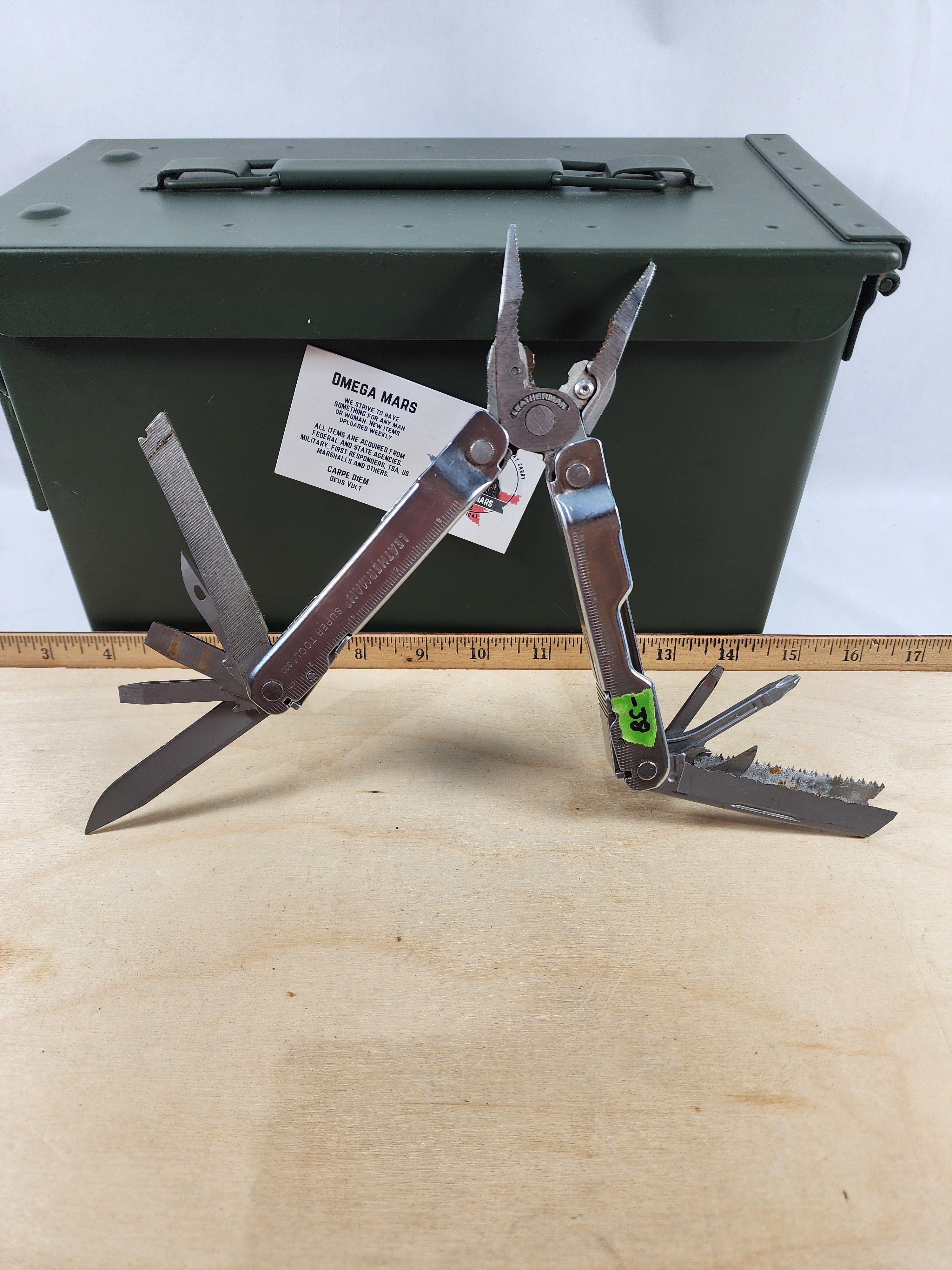 Leatherman Super Tool 300 #-38 Dirty, possible rust, wire cutters damaged
