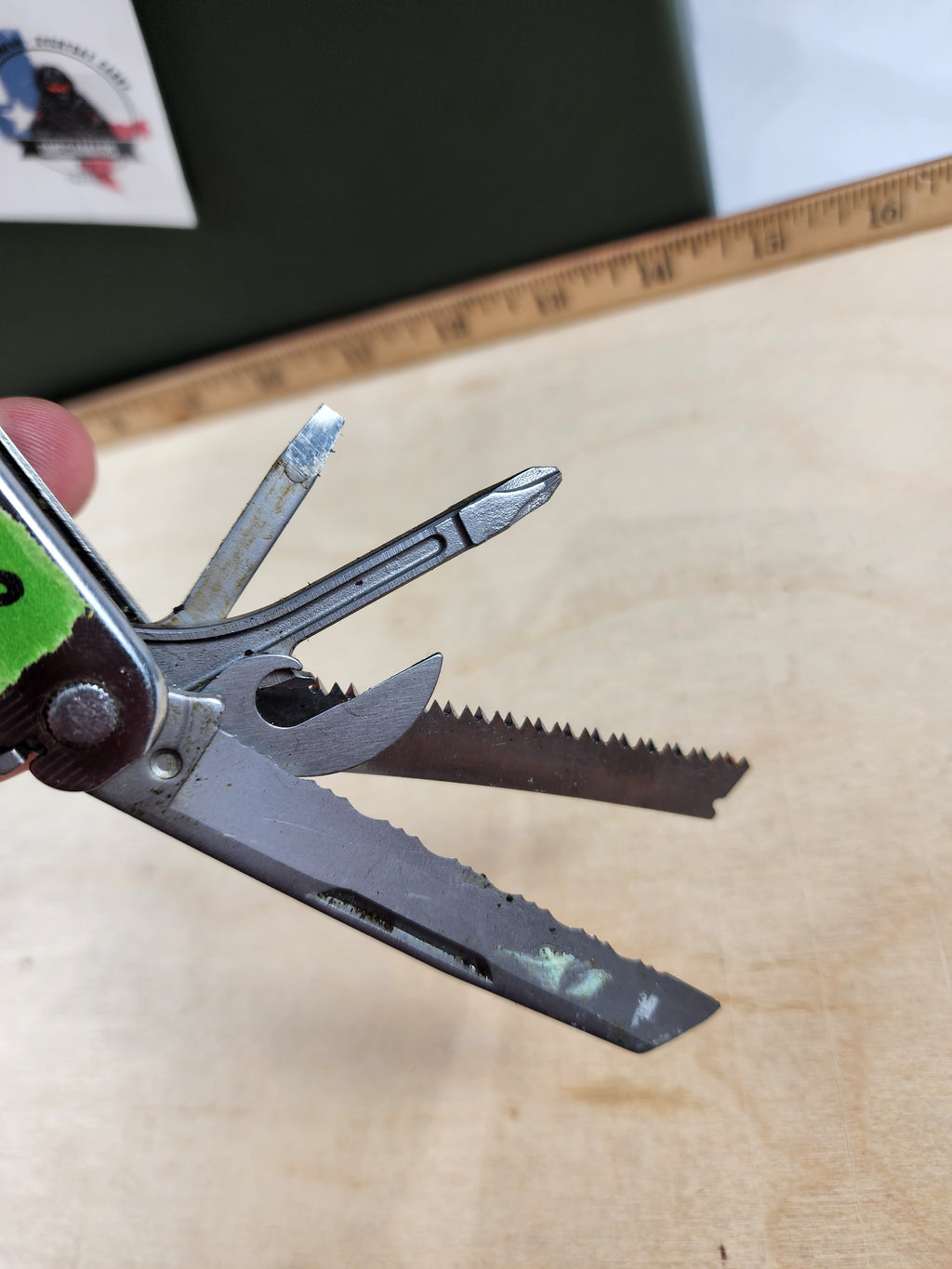 Leatherman Super Tool 300 #-39 Light usage, dirty, handles loose