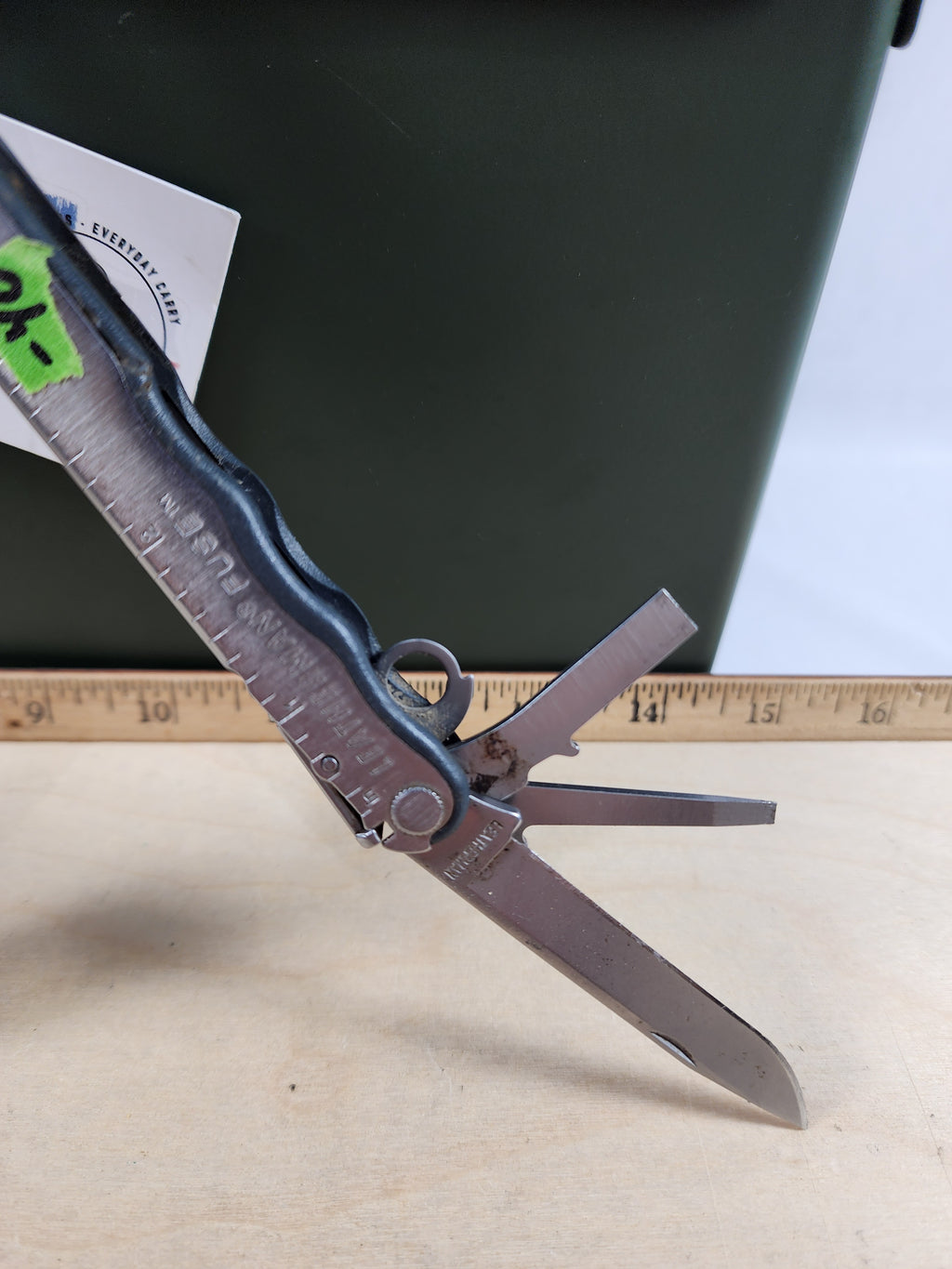 Leatherman Fuse #-40 Blade resharpened, dirty, light usage