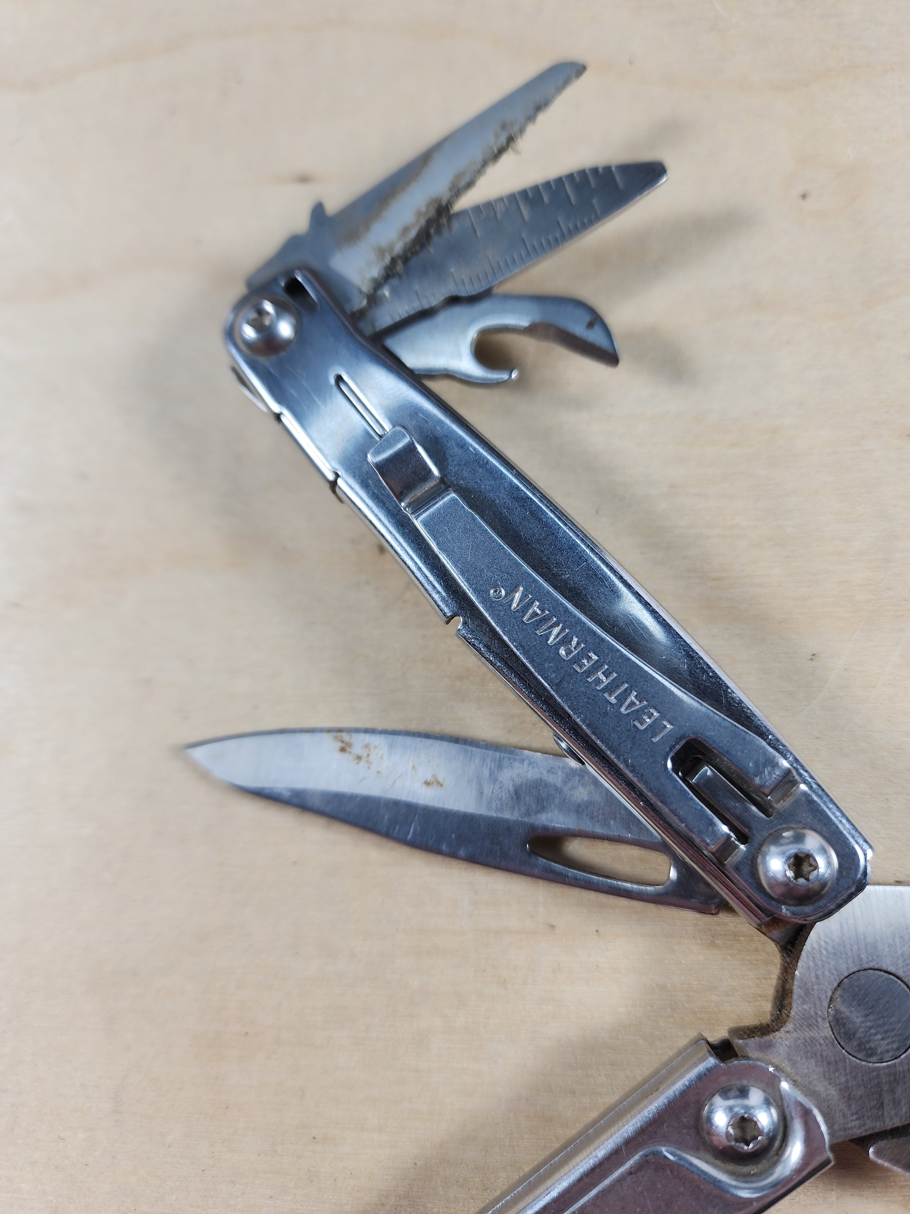 Leatherman Bolster #-41 Light usage, dirty