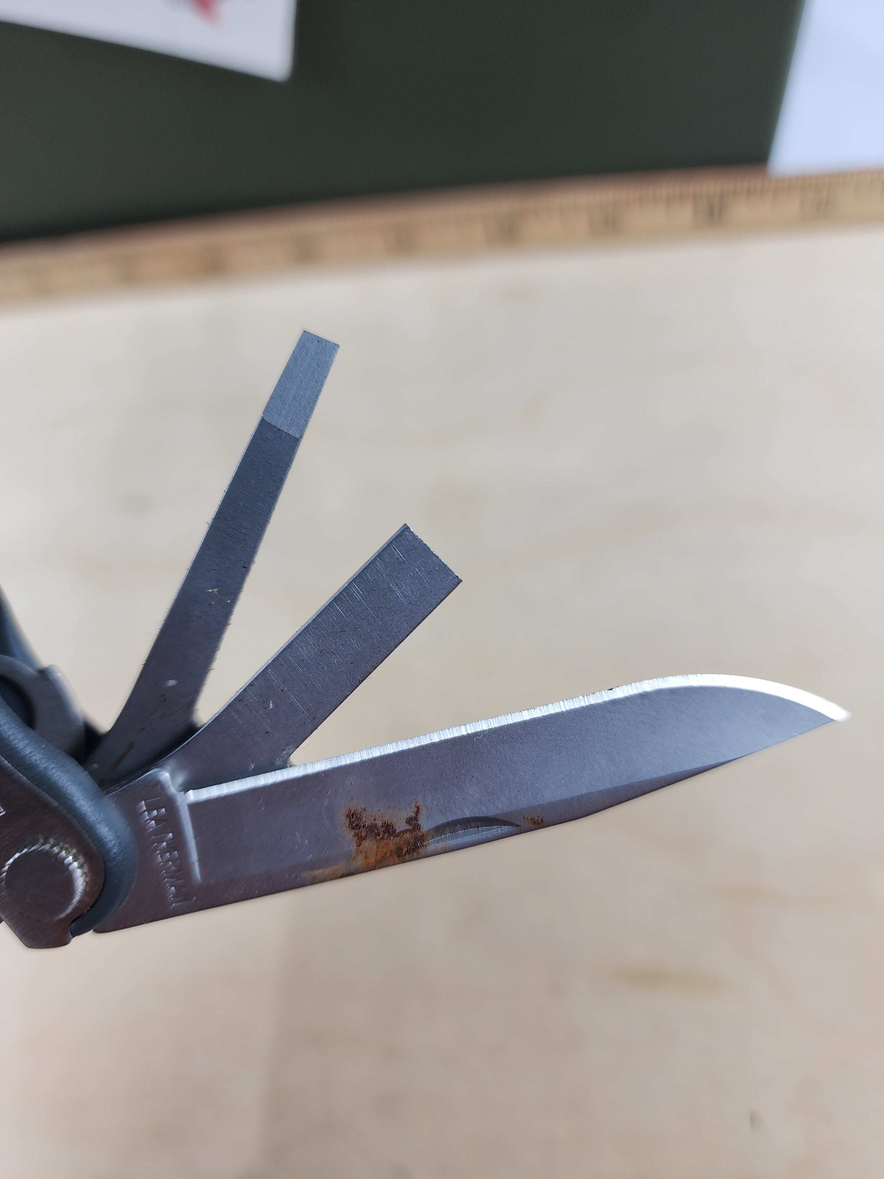 Leatherman Kick #-42 possible rust/dirty