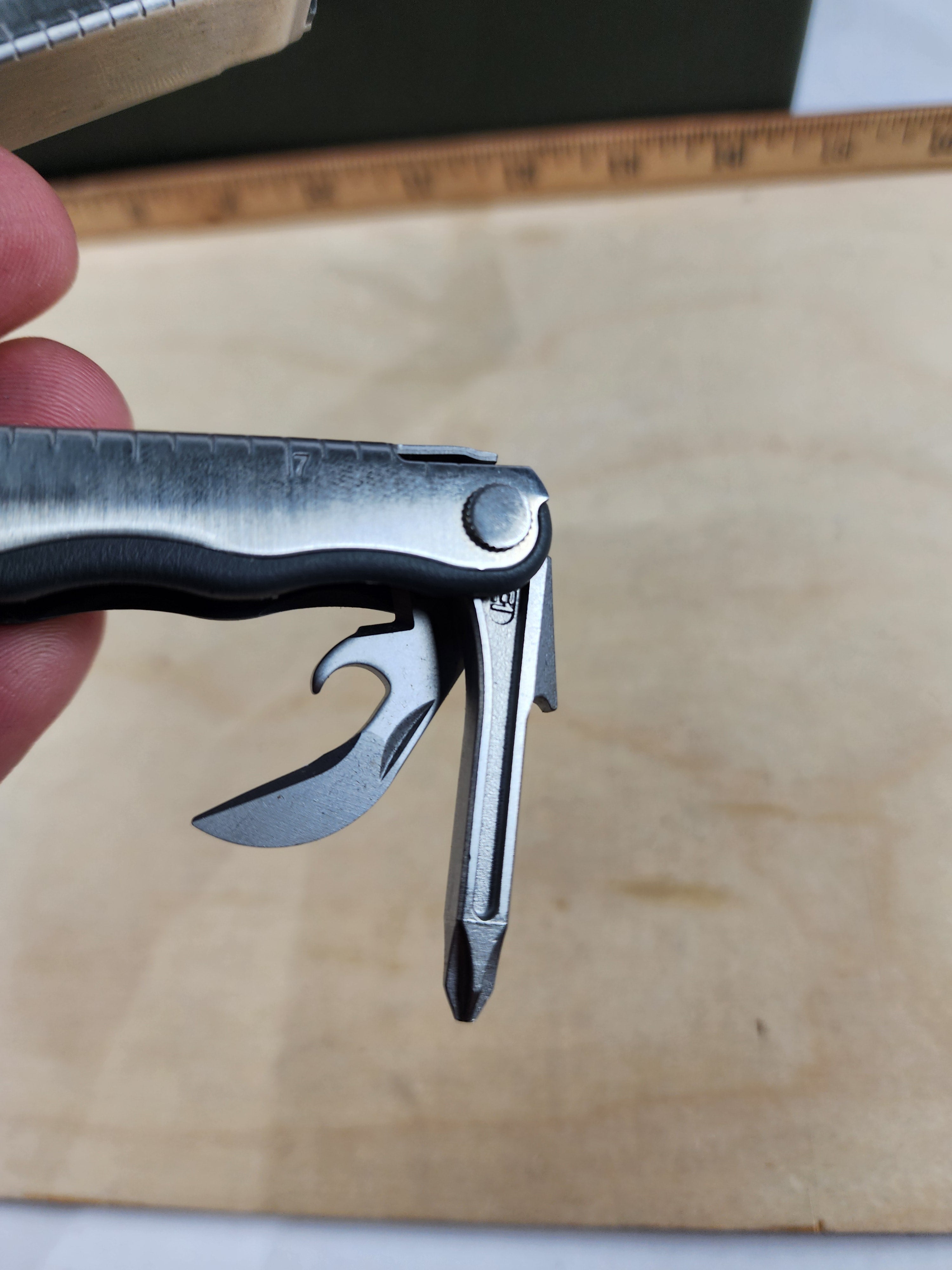 Leatherman Kick #-42 possible rust/dirty