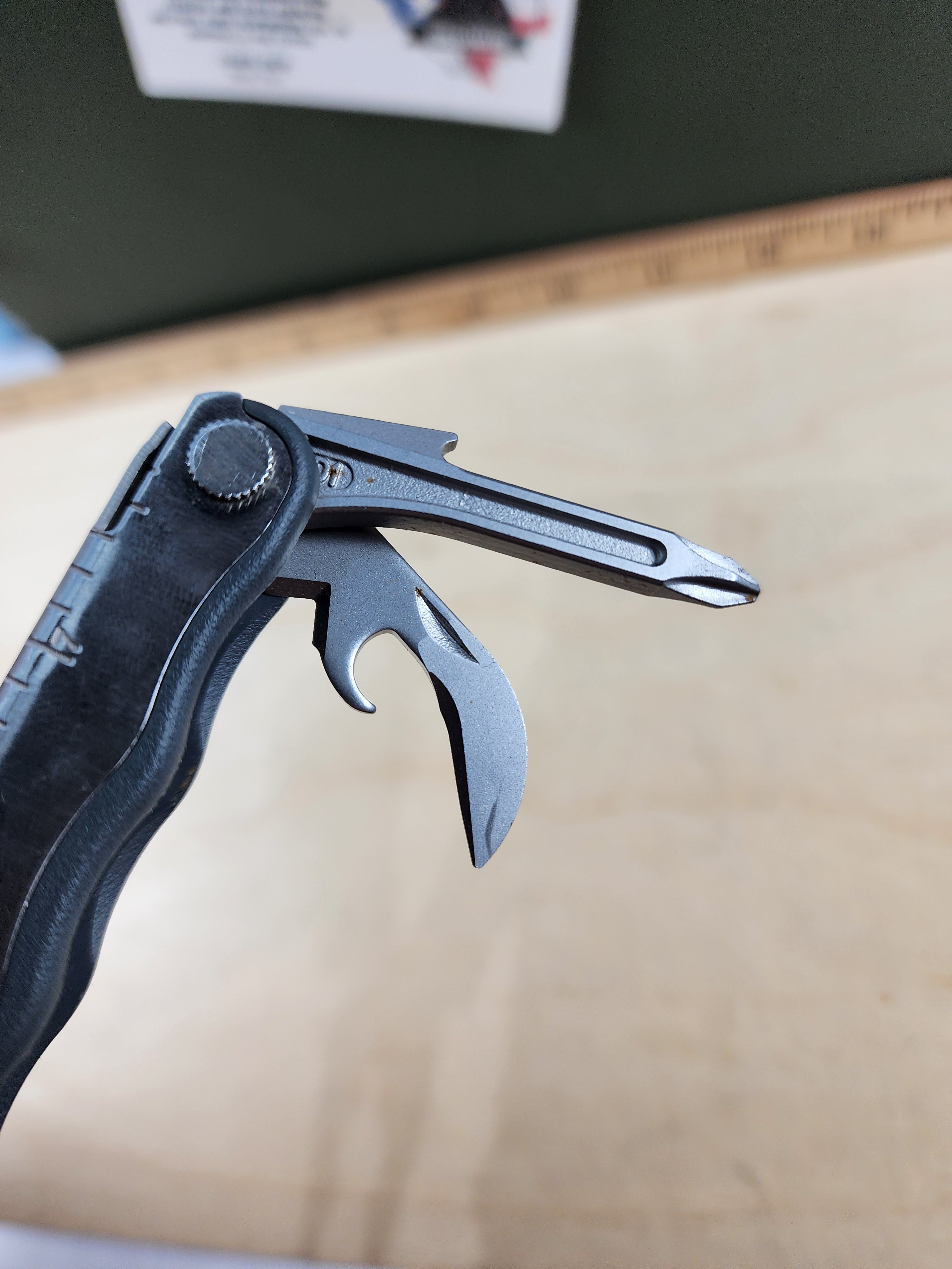 Leatherman Kick #-43 Light usage