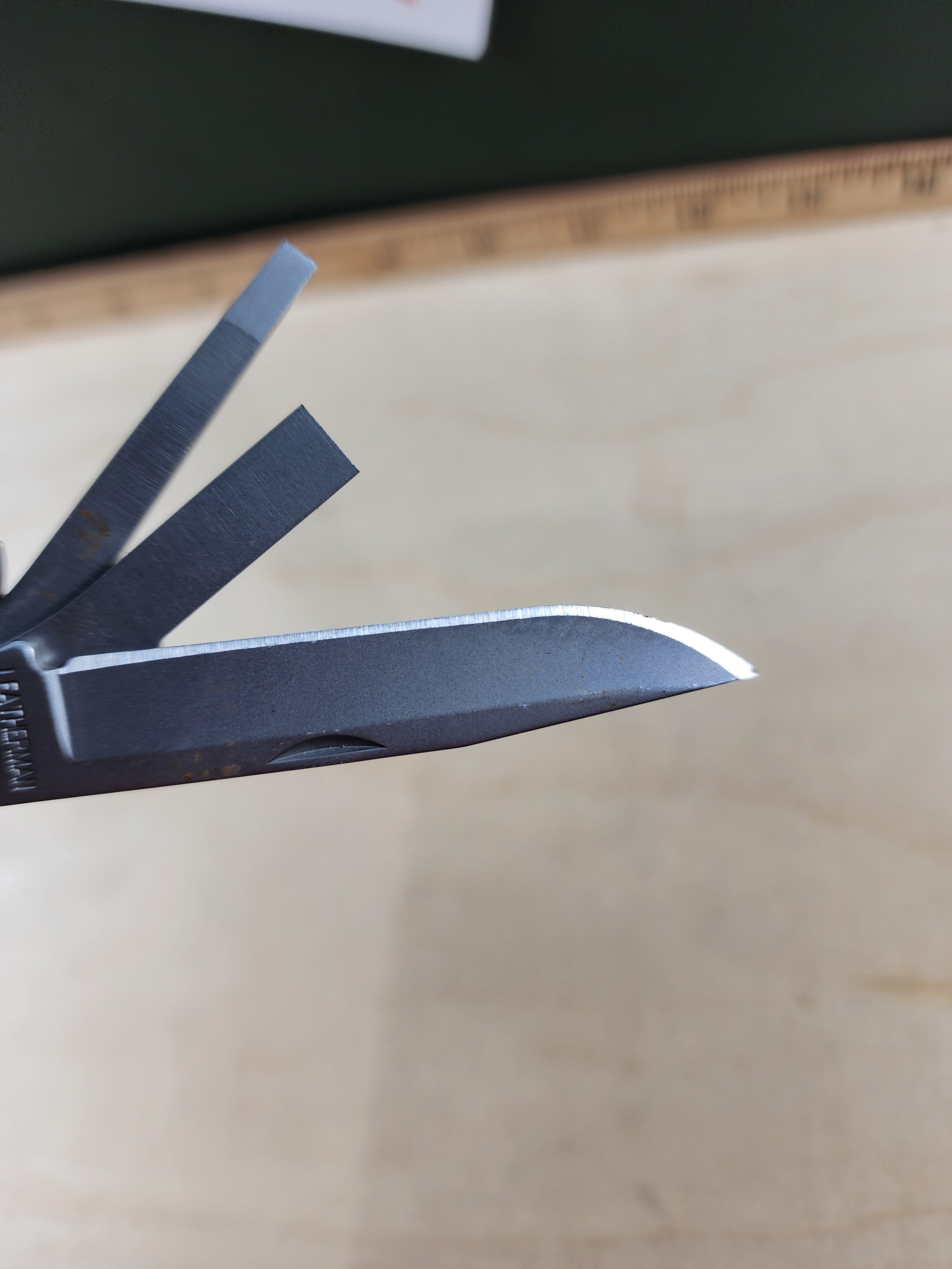 Leatherman Kick #-43 Light usage