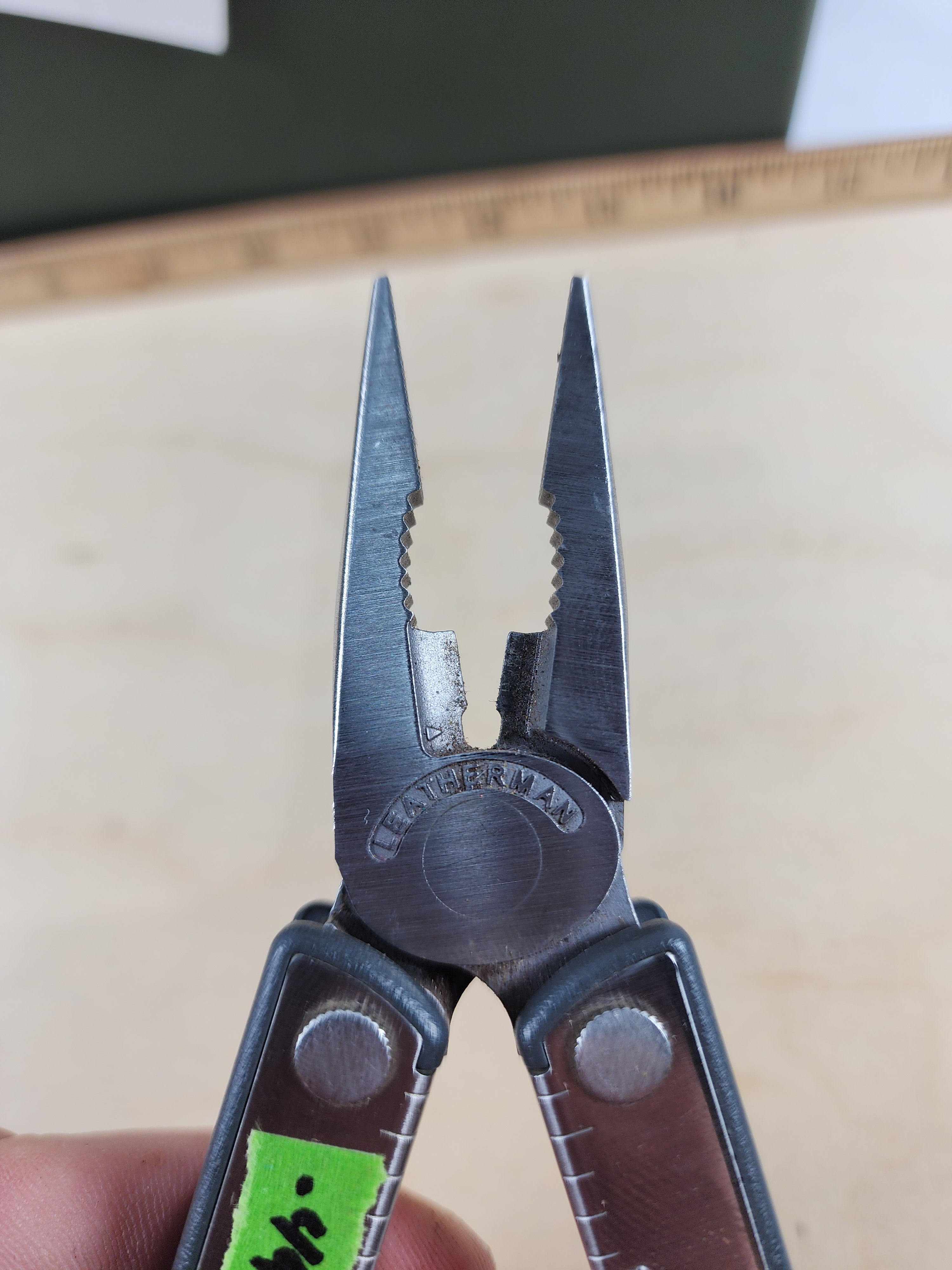 Leatherman Kick #-44 Light usage