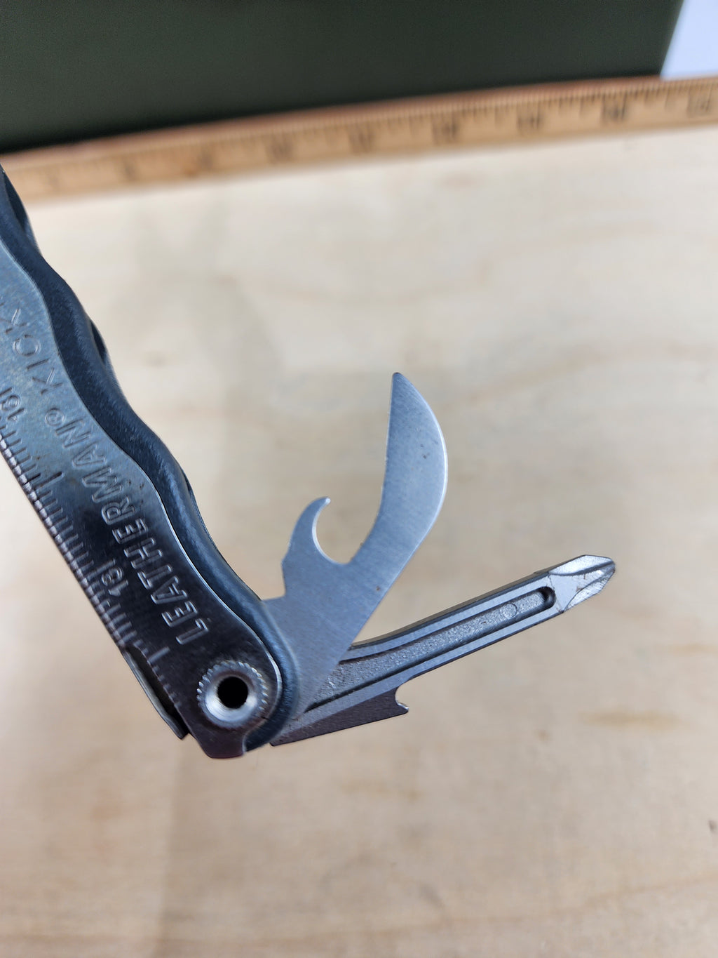 Leatherman Kick #-45 Light usage, dirty, possible rust