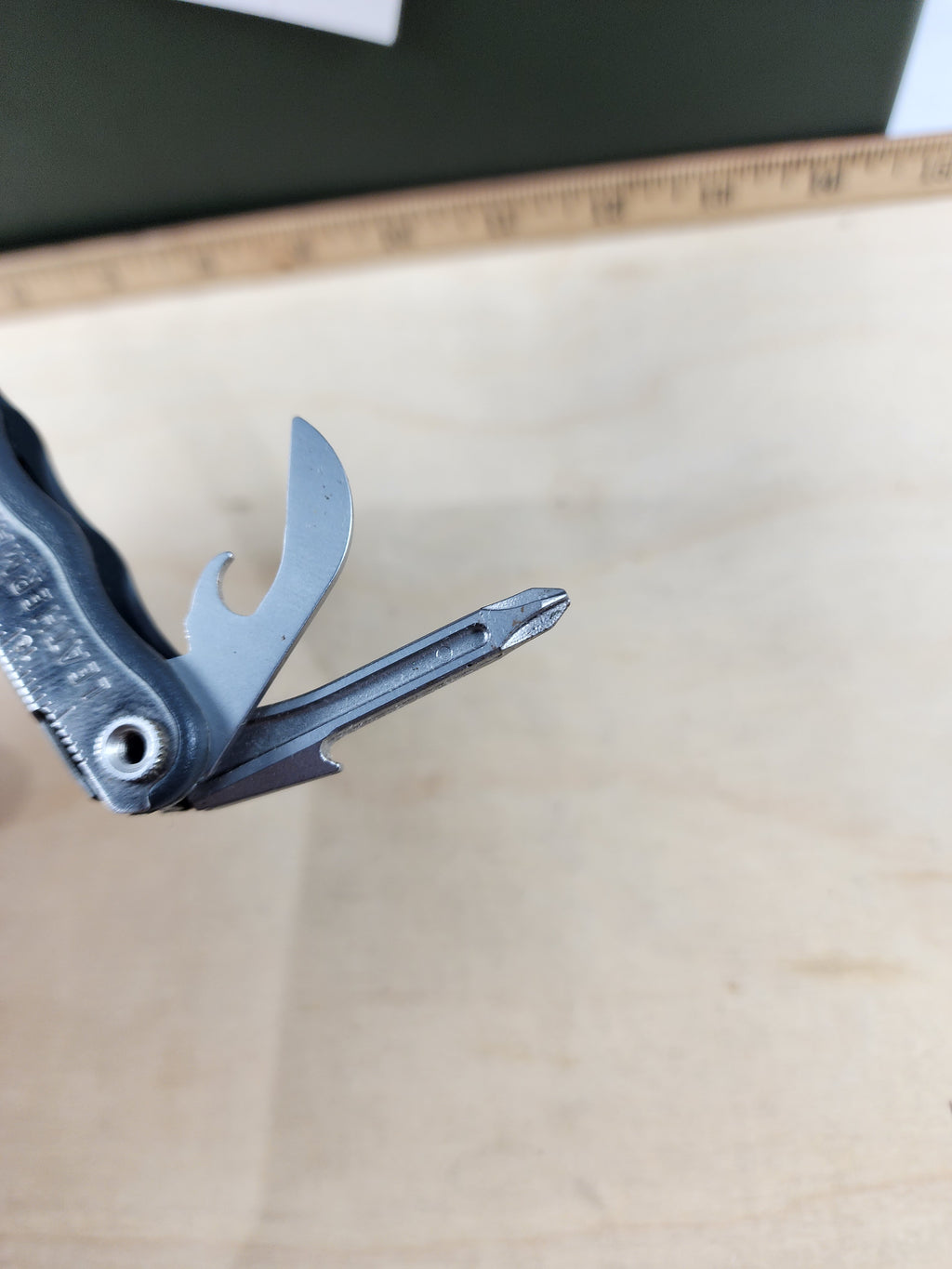 Leatherman Kick #-45 Light usage, dirty, possible rust