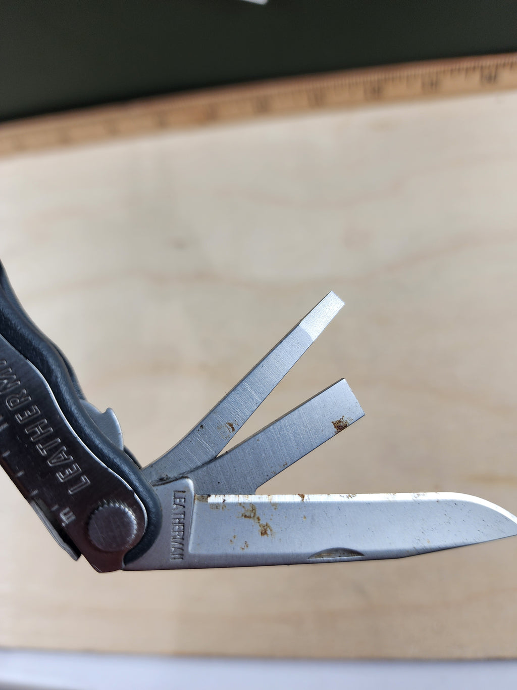 Leatherman Kick #-45 Light usage, dirty, possible rust