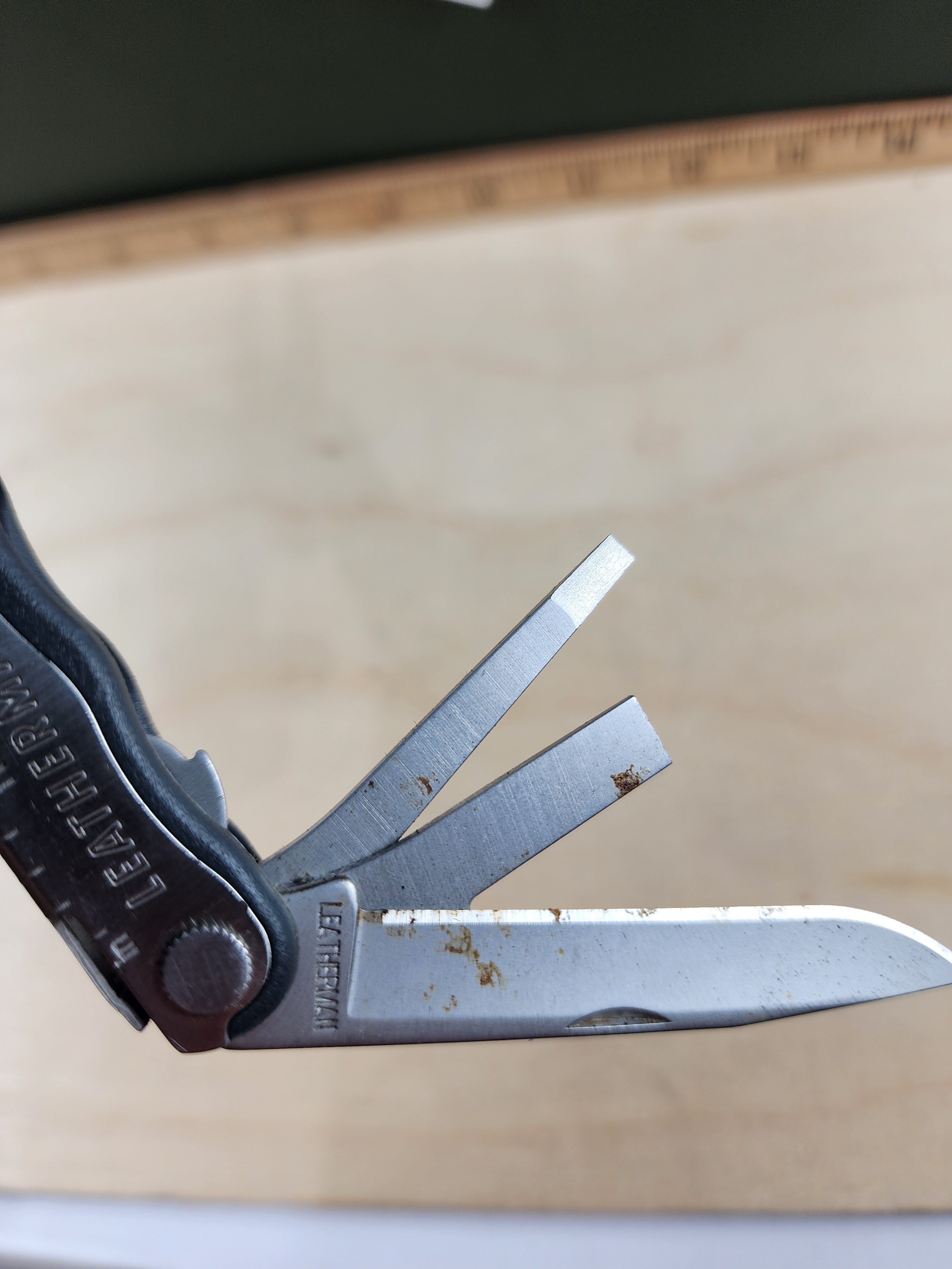 Leatherman Kick #-45 Light usage, dirty, possible rust