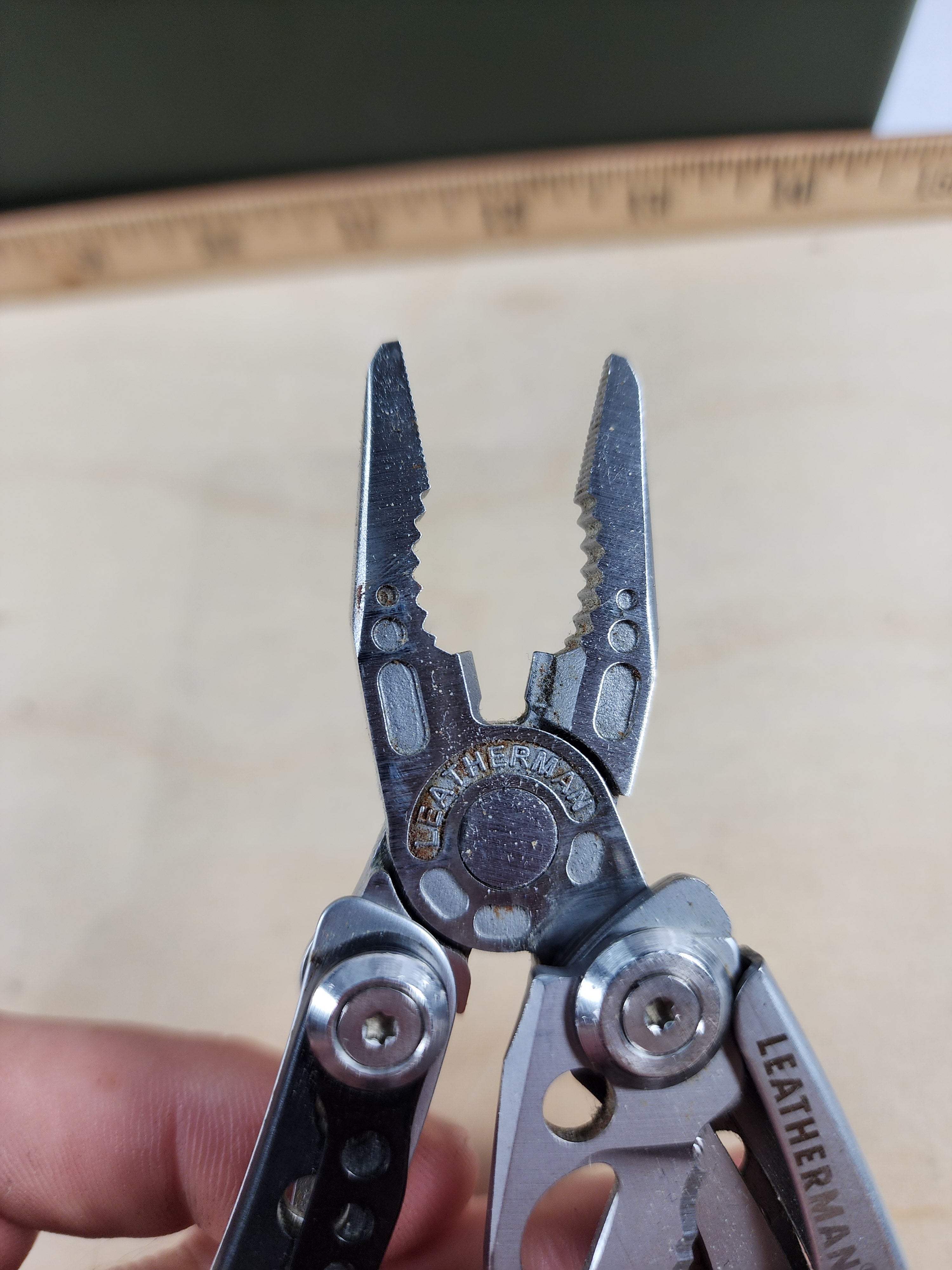 Leatherman Freestyle #-46 Light Usage