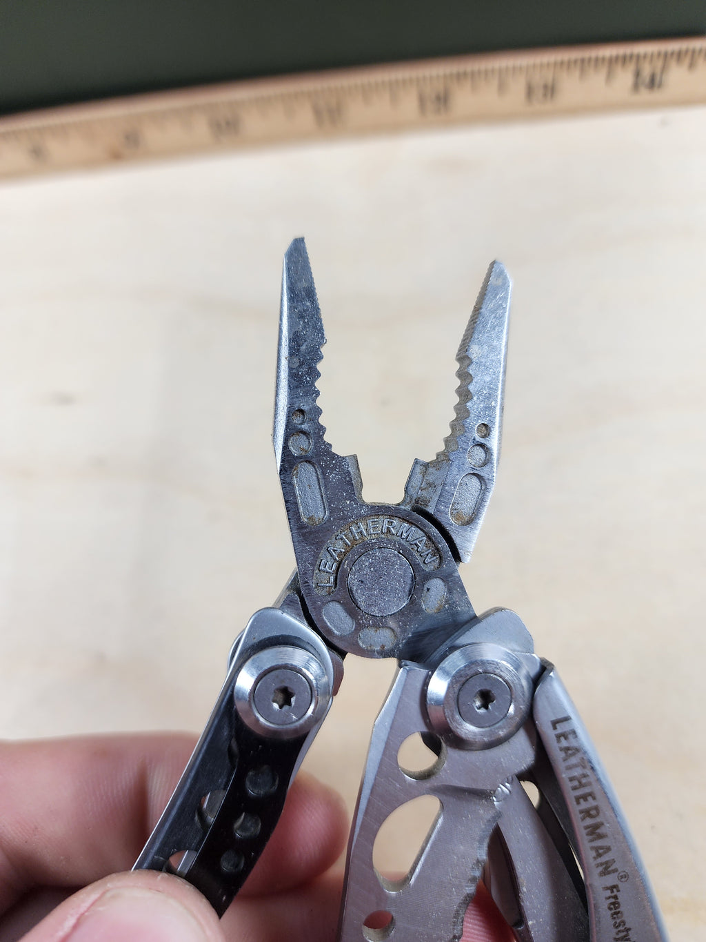 Leatherman Freestyle #-47 Light Usage