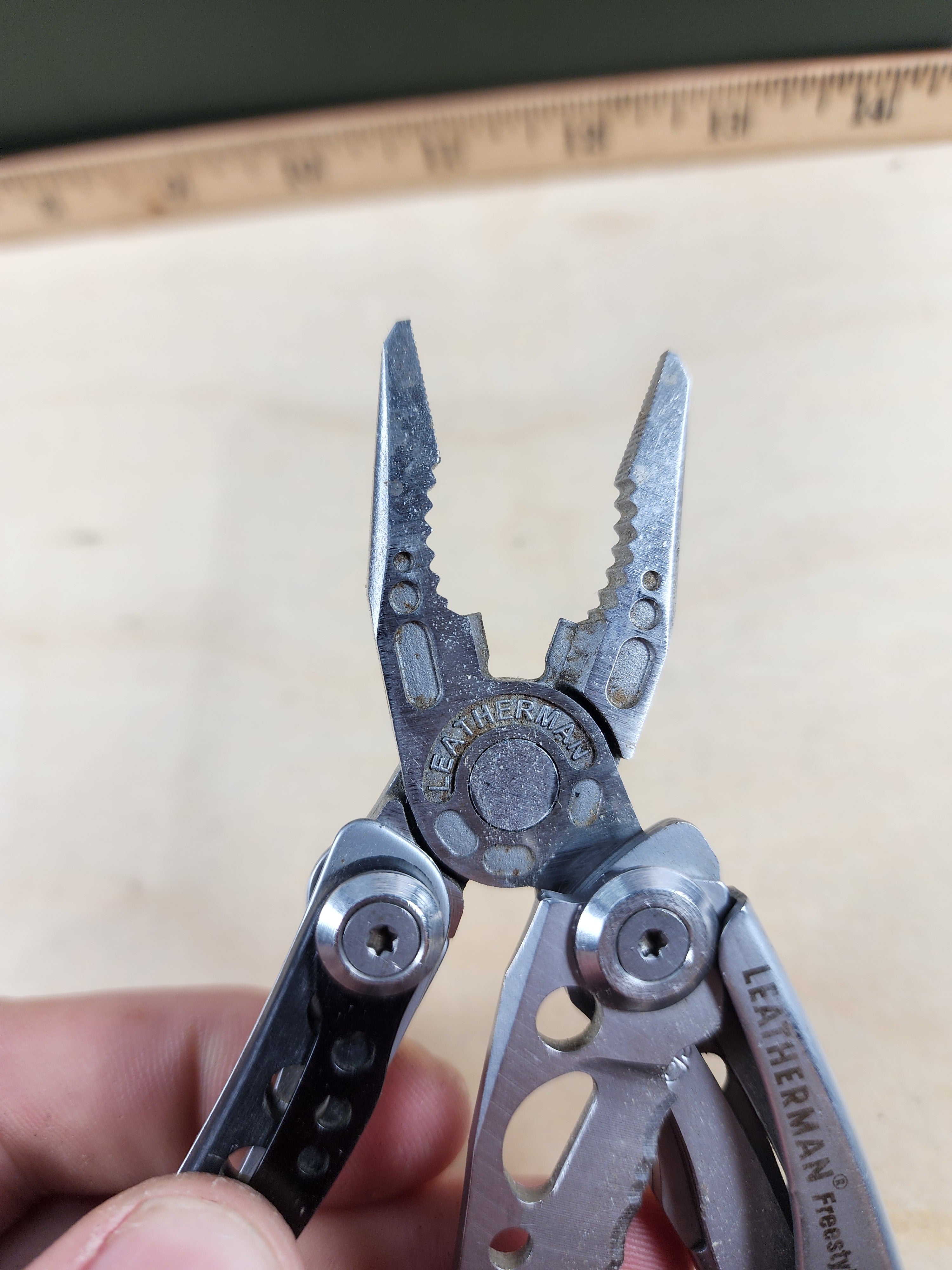 Leatherman Freestyle #-47 Light Usage
