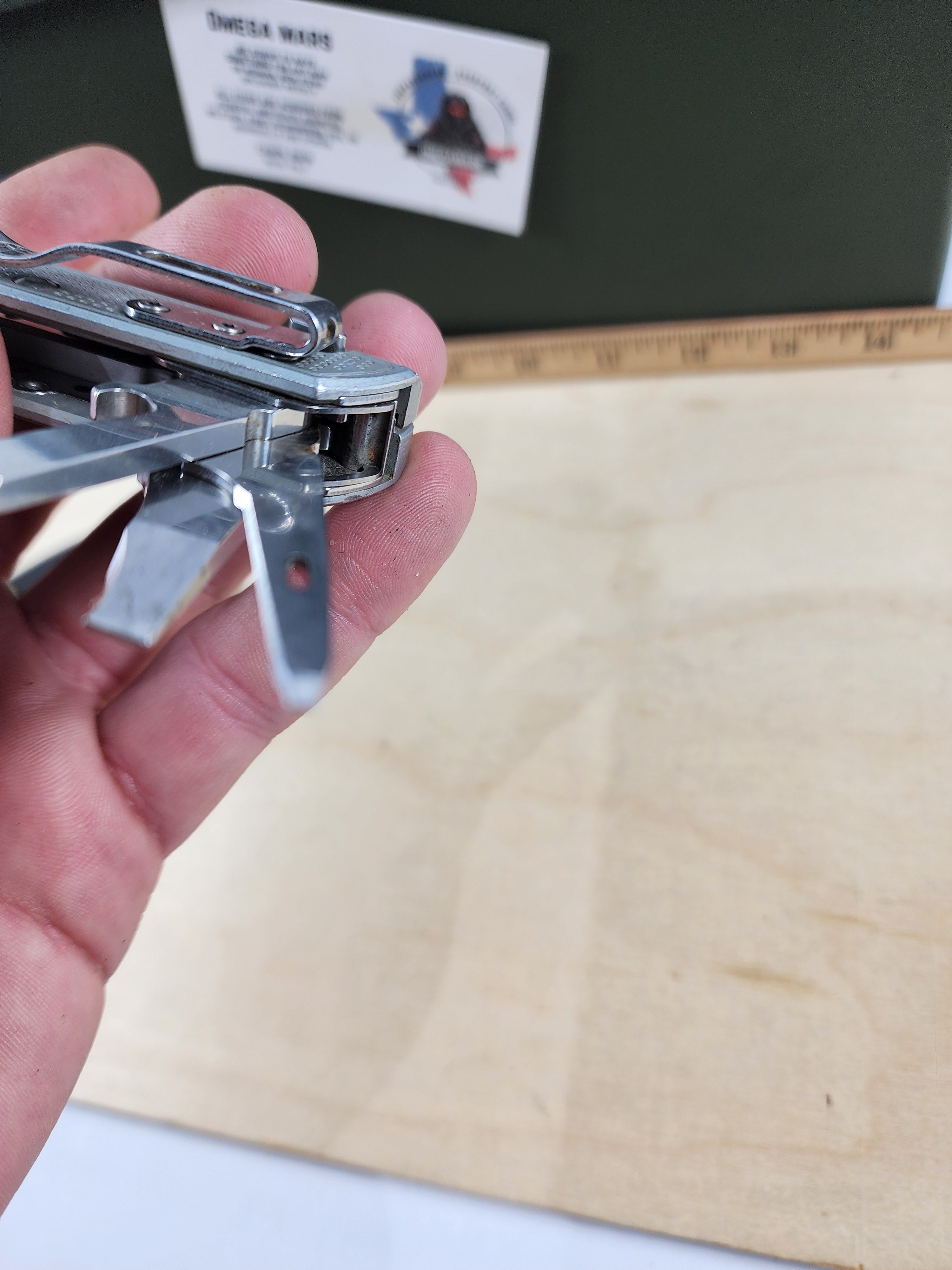 Leatherman Free K2X #-49 Light Usage, dirty