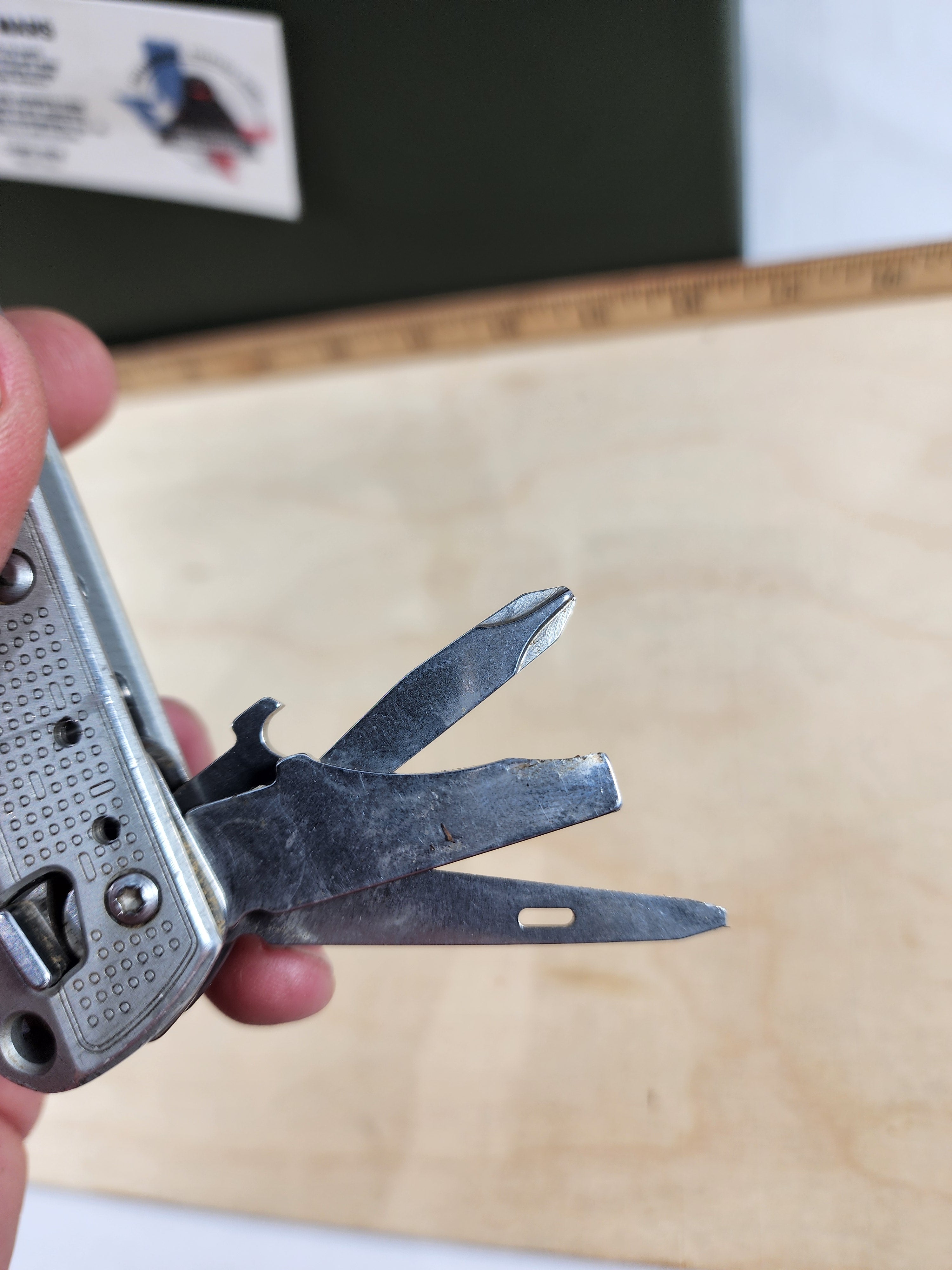 Leatherman Free K2X #-49 Light Usage, dirty