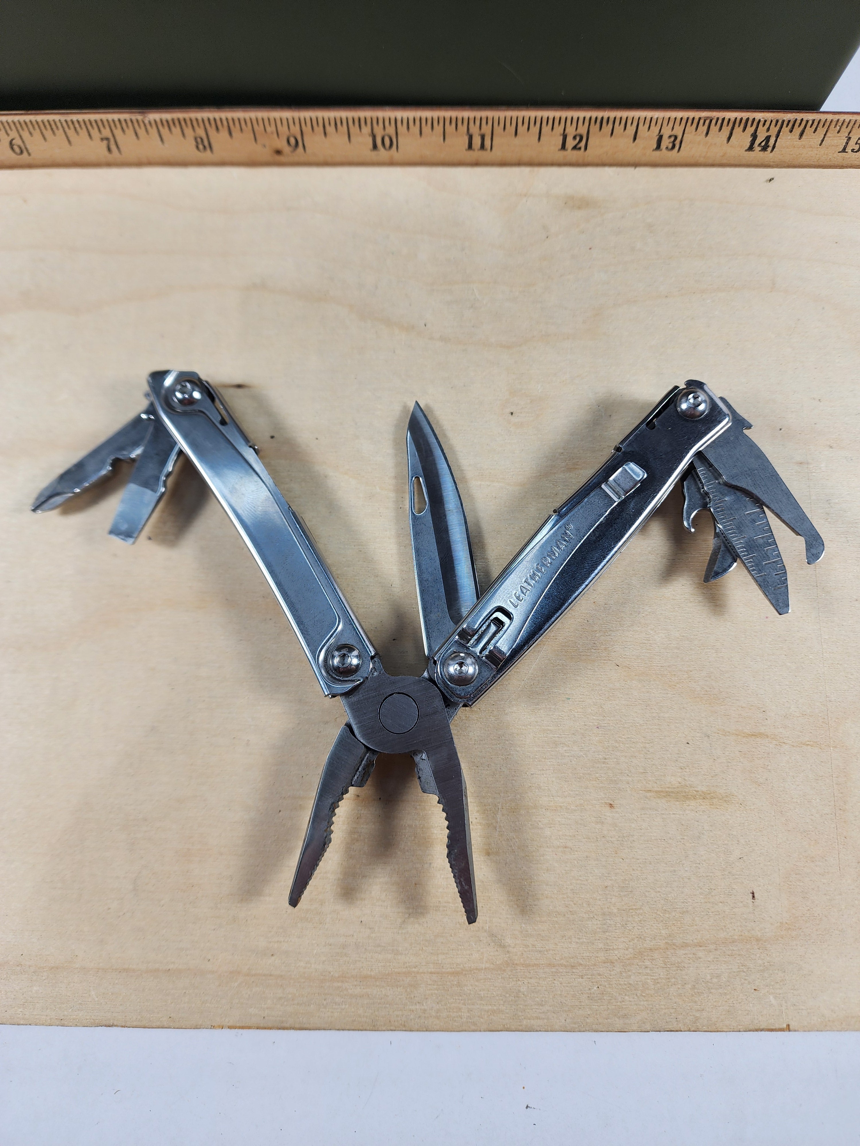 Leatherman Rev #-52 Light usage, possible rust