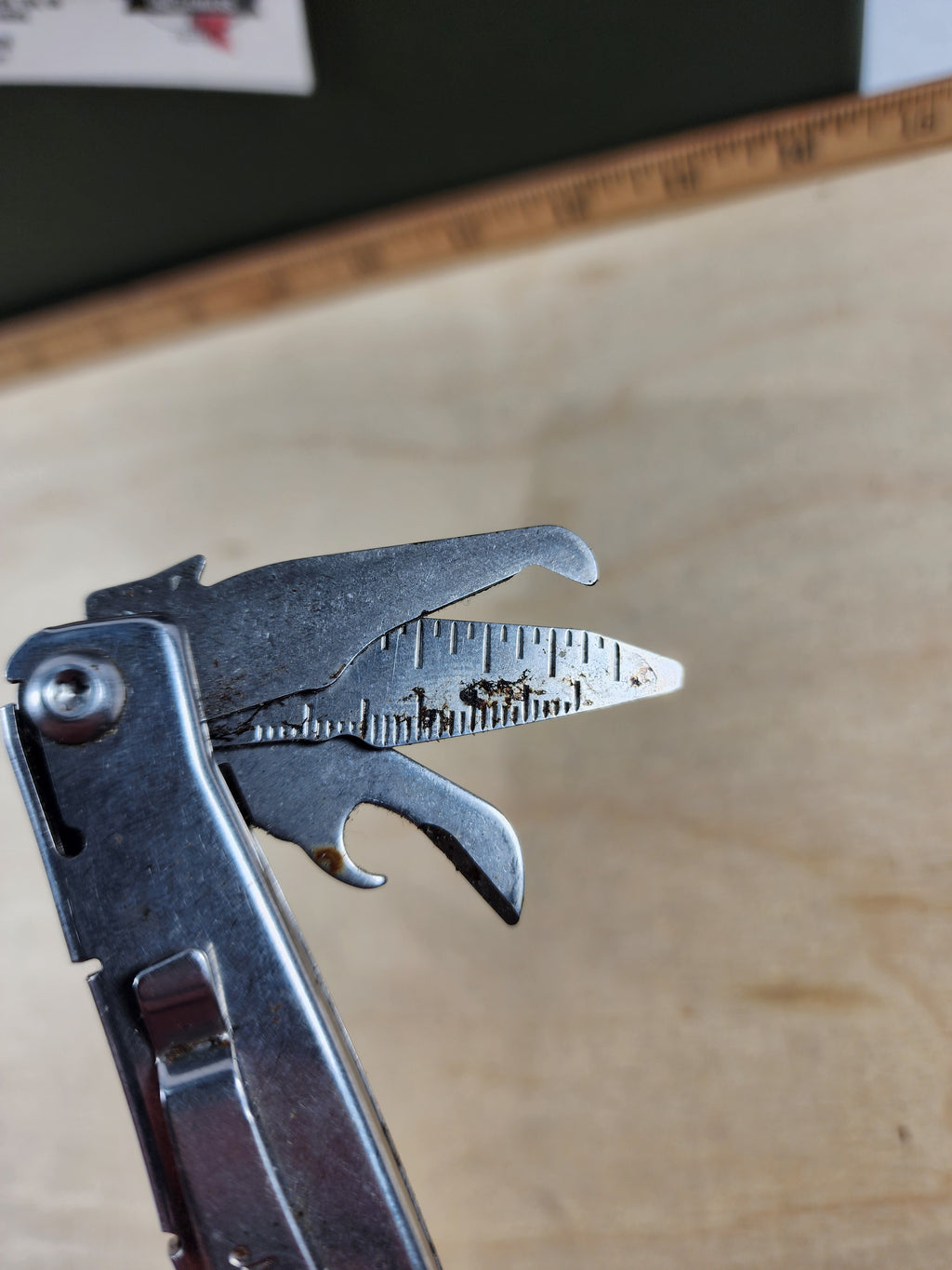 Leatherman Rev #-55 Dirty, possible rust