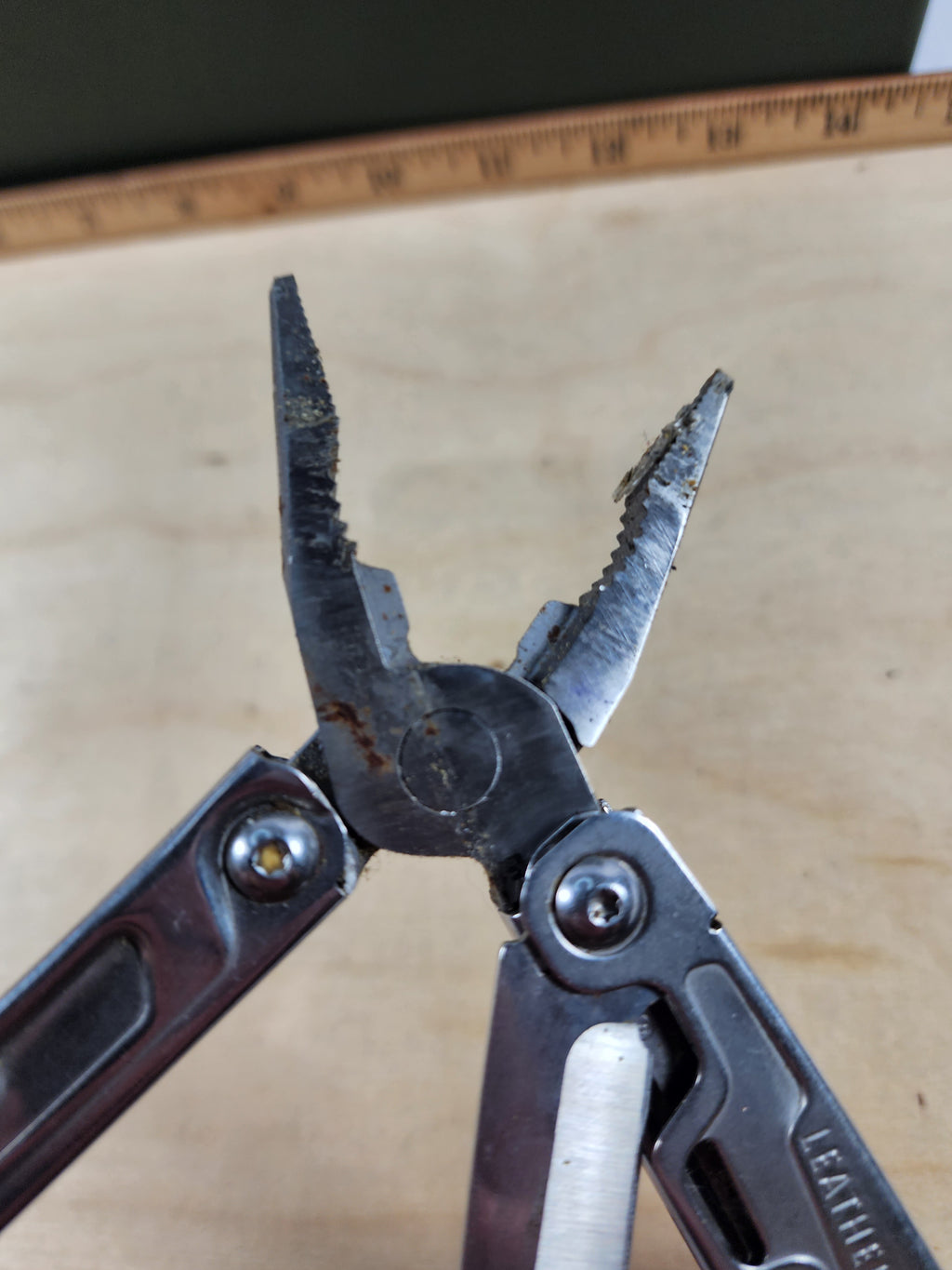 Leatherman Rev #-57 Dirty, possible rust