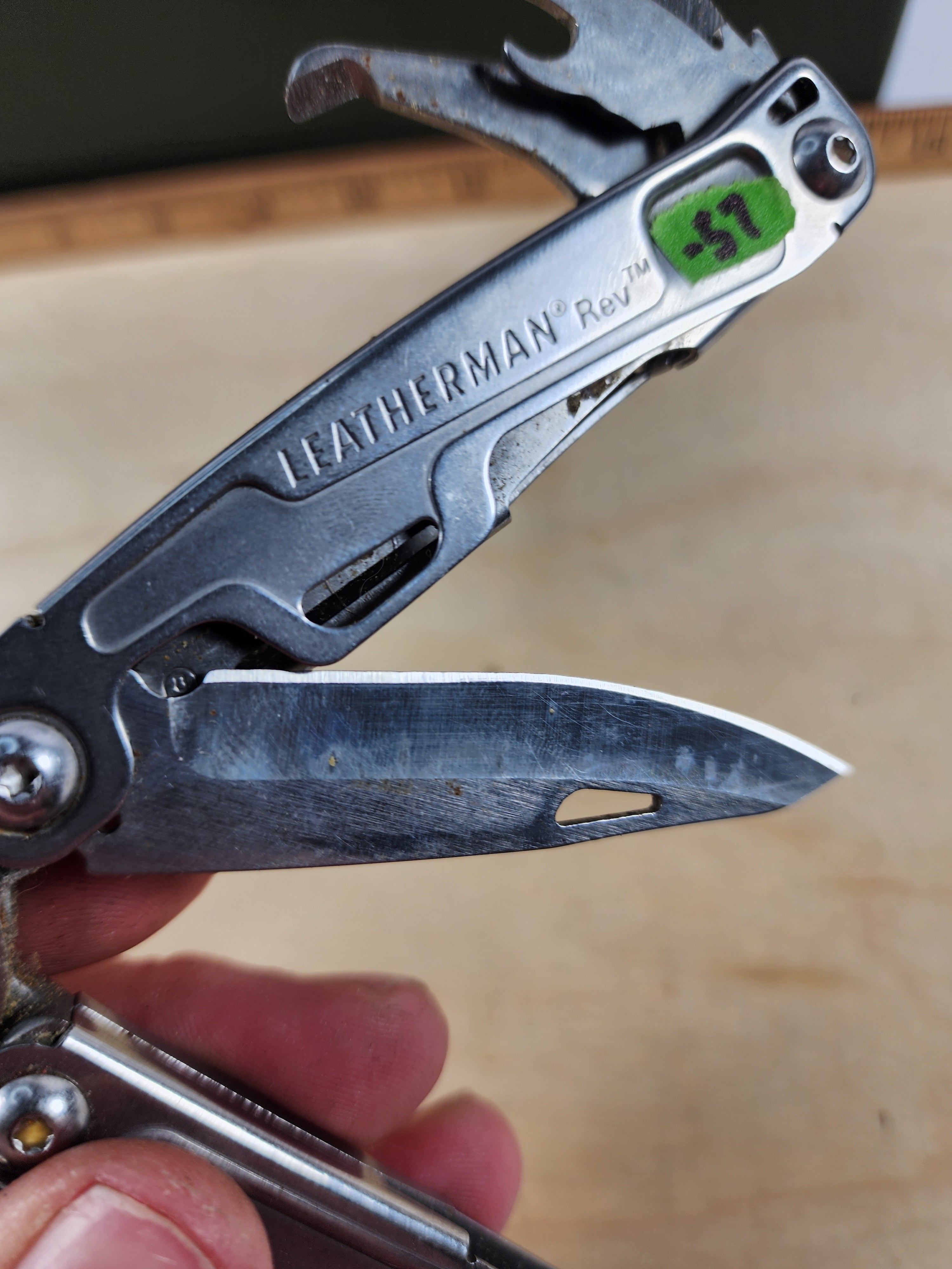 Leatherman Rev #-57 Dirty, possible rust