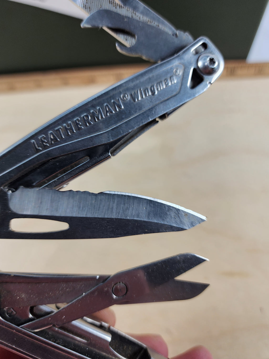 Leatherman Wingman #-58 Light usage, blade chipped