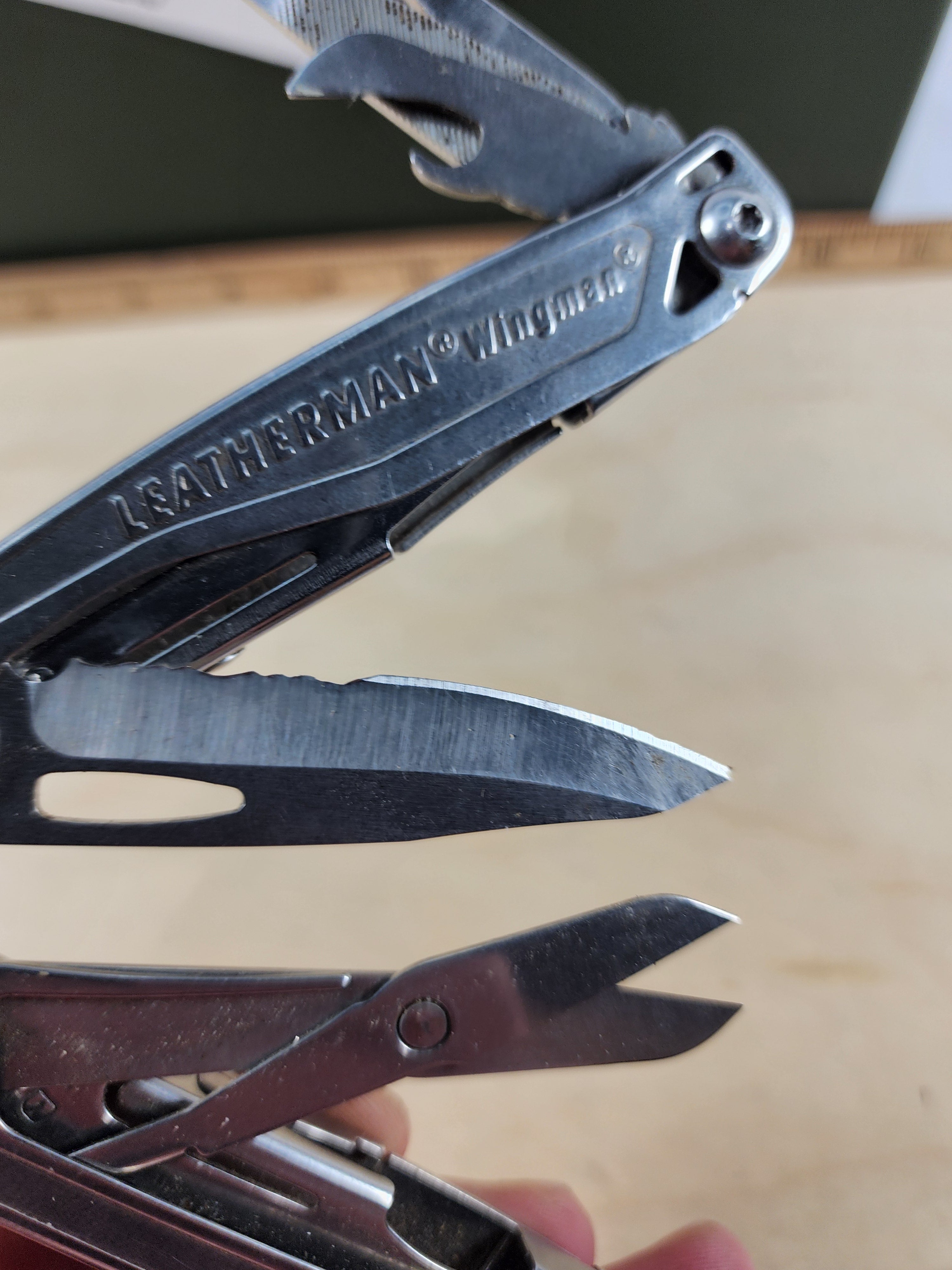 Leatherman Wingman #-58 Light usage, blade chipped